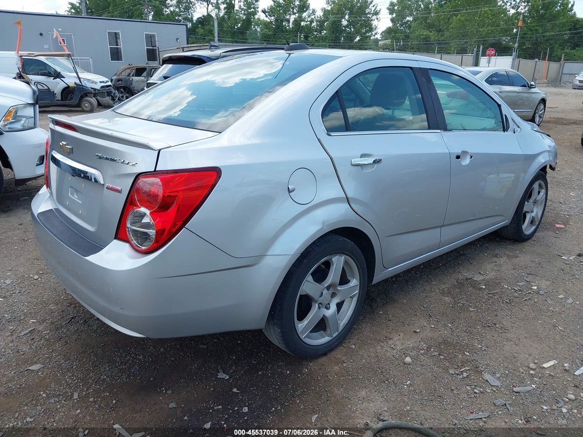 2016 CHEVROLET SONIC LTZ AUTO — снимка 4