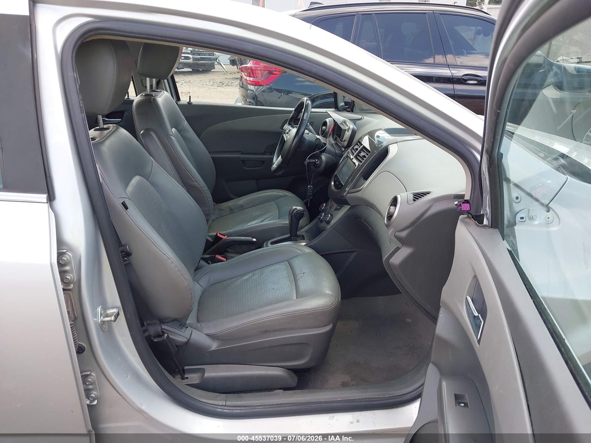 2016 CHEVROLET SONIC LTZ AUTO — снимка 5
