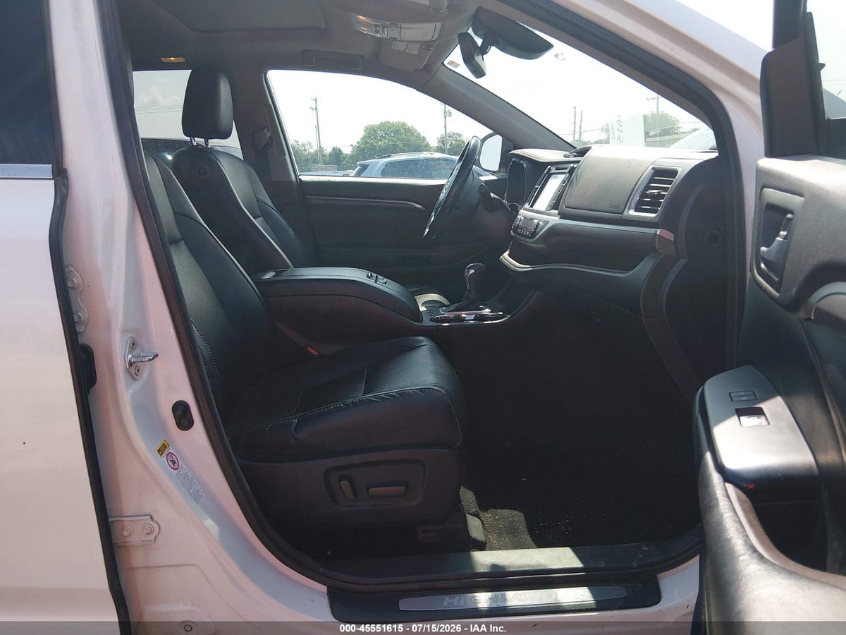 2017 TOYOTA HIGHLANDER LIMITED — снимка 5