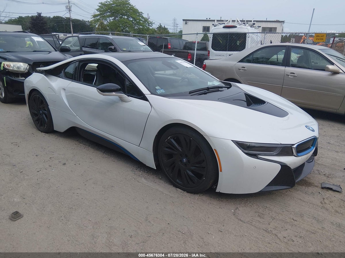 2016 BMW I8