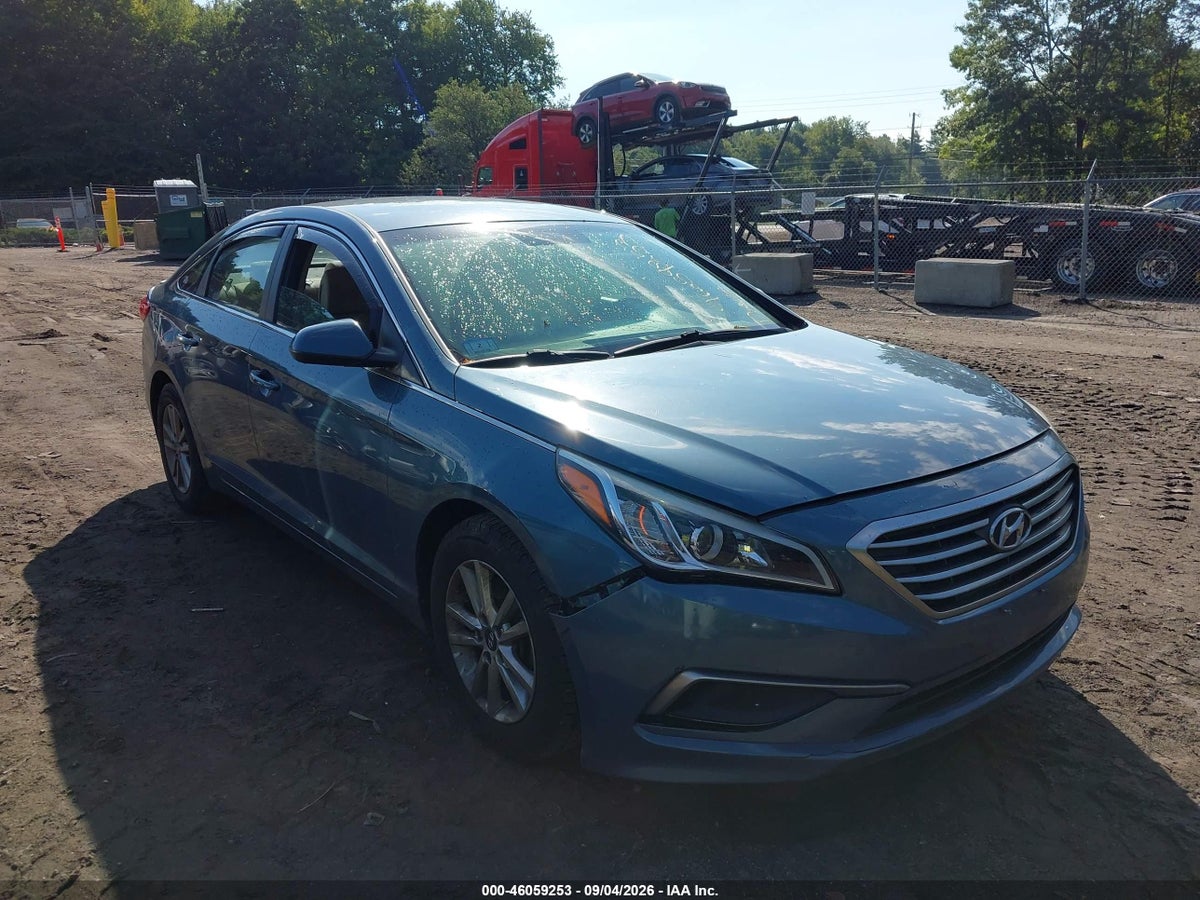 2017 HYUNDAI SONATA SE