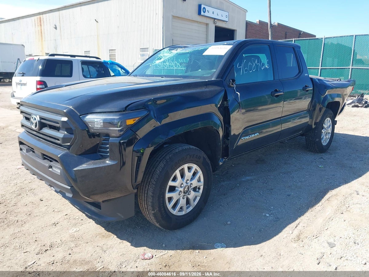 2025 TOYOTA TACOMA SR5 — снимка 2