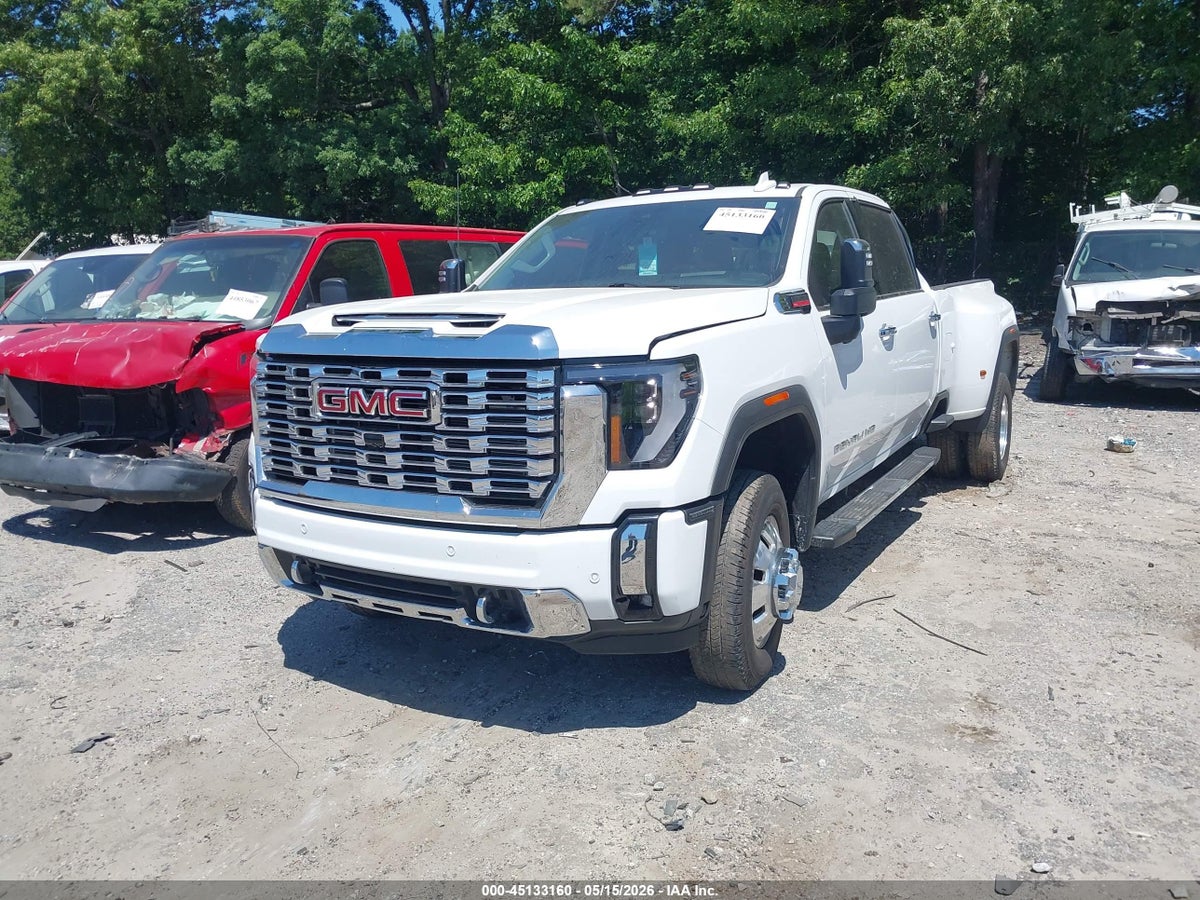 2025 GMC SIERRA 3500HD DENALI — снимка 2