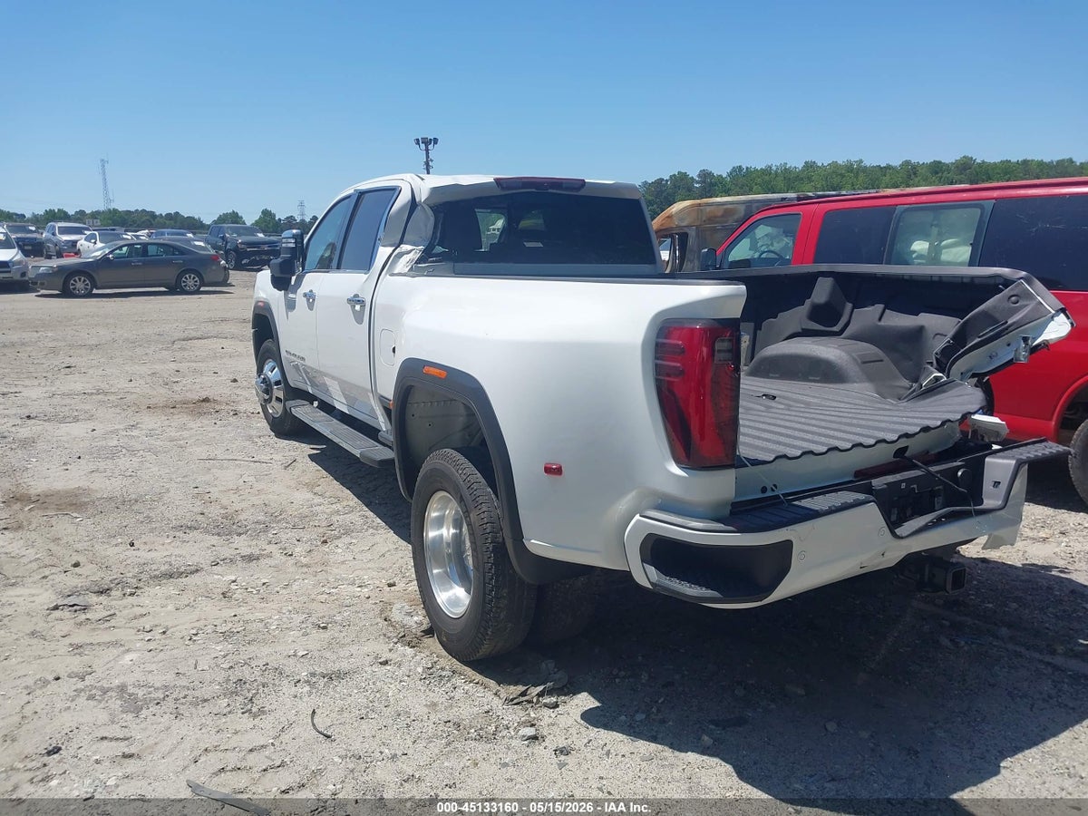 2025 GMC SIERRA 3500HD DENALI — снимка 3