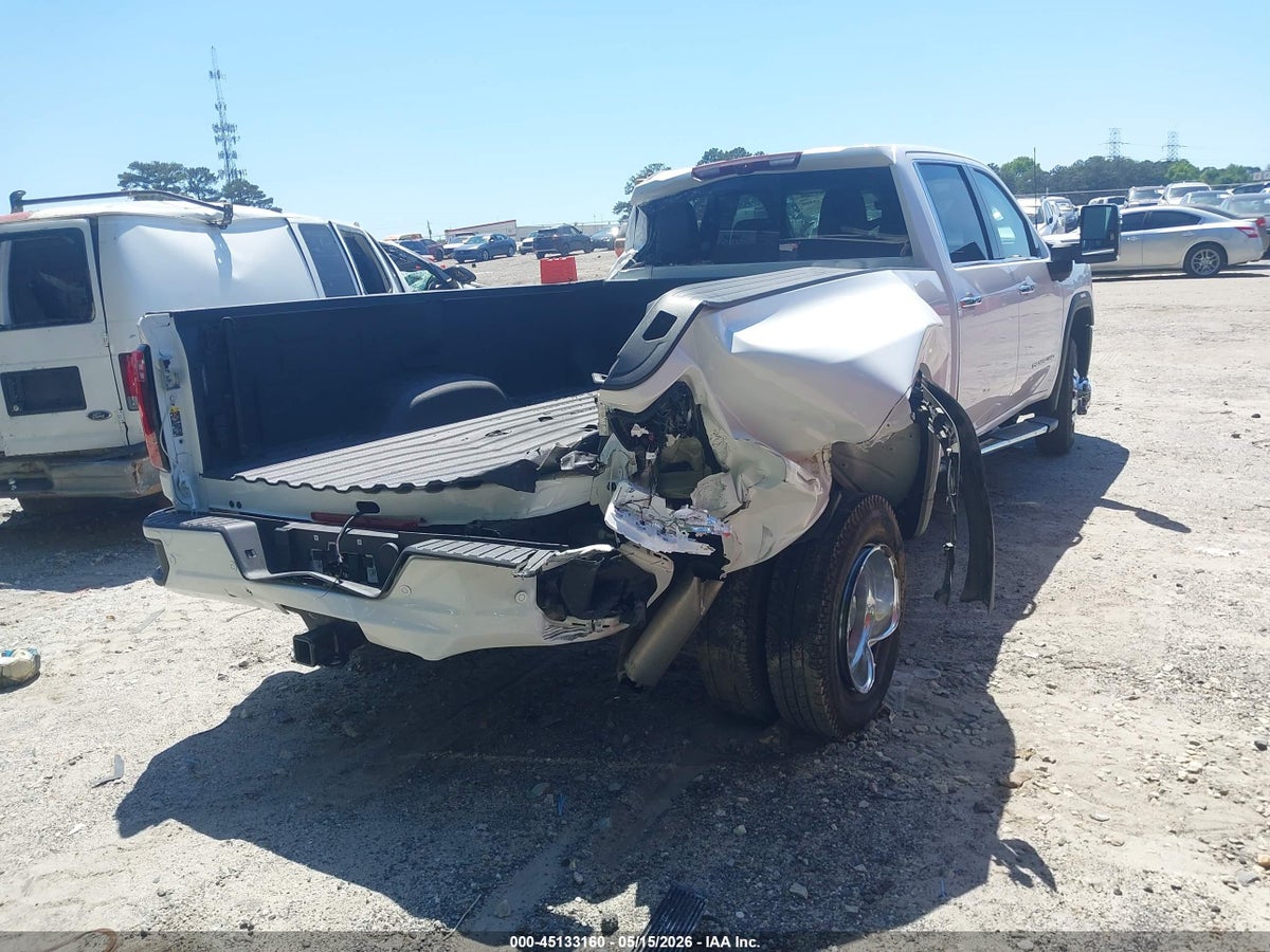 2025 GMC SIERRA 3500HD DENALI — снимка 4