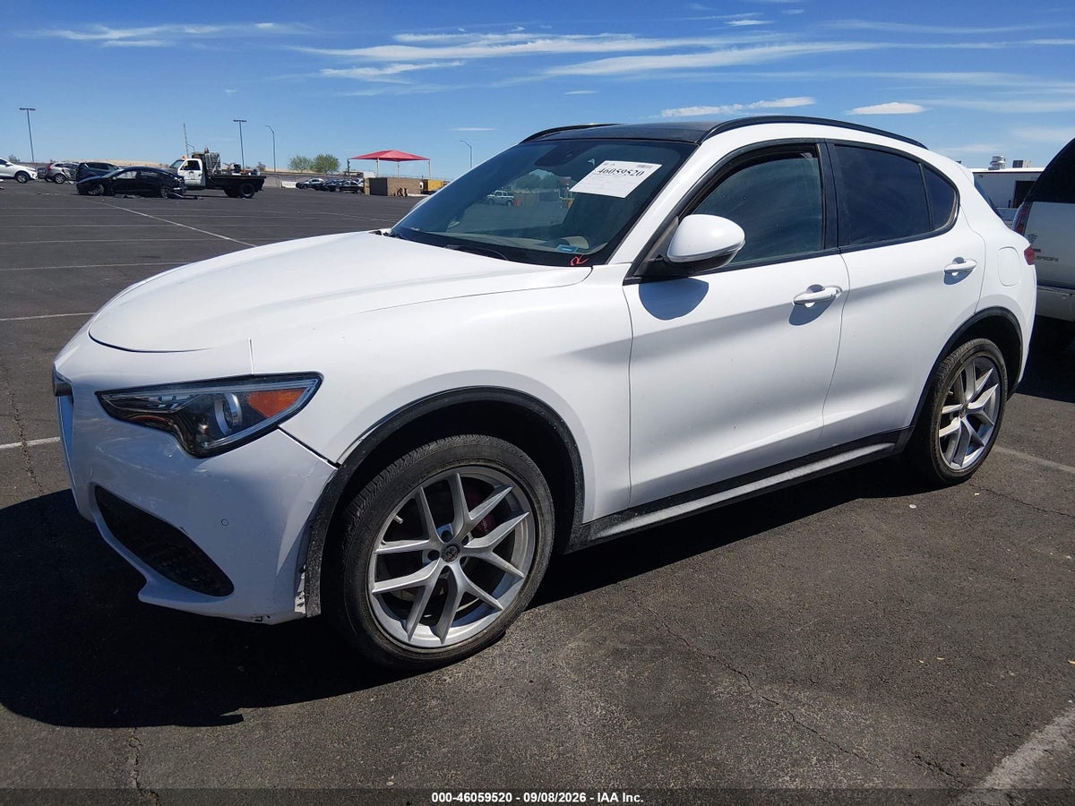 2019 ALFA ROMEO STELVIO TI SPORT AWD — photo 2