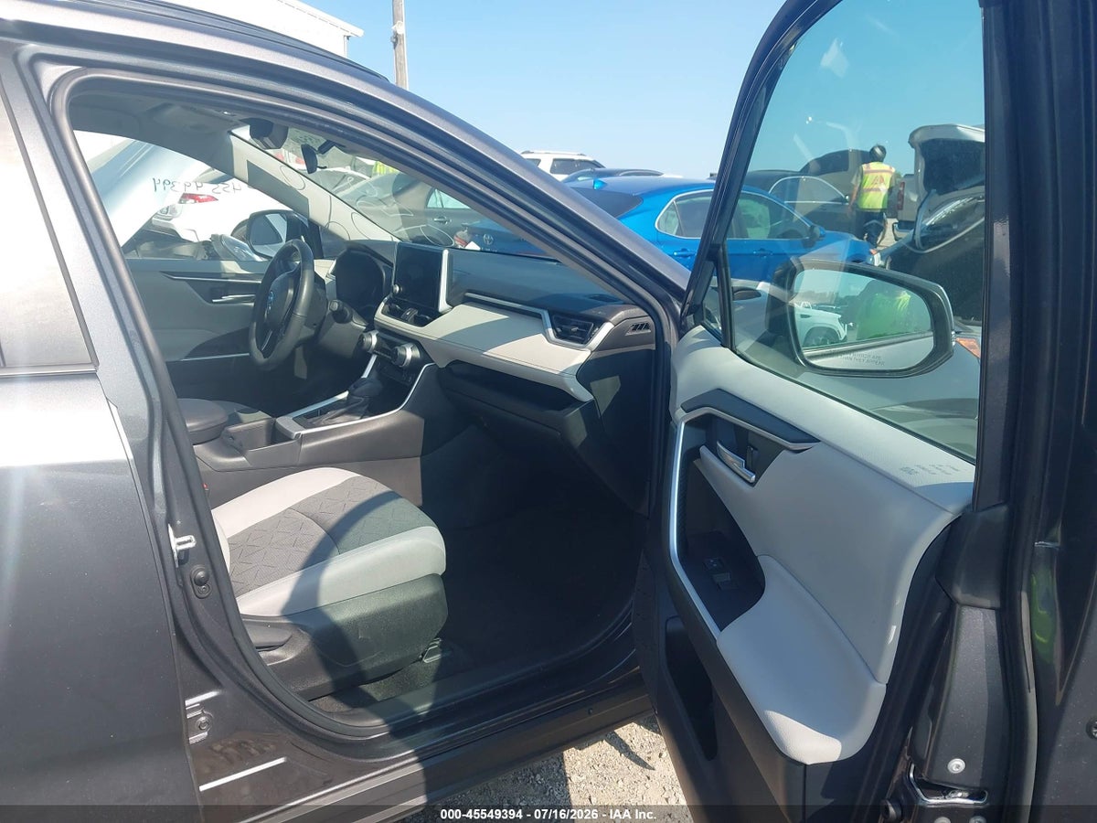 2023 TOYOTA RAV4 XLE — снимка 5
