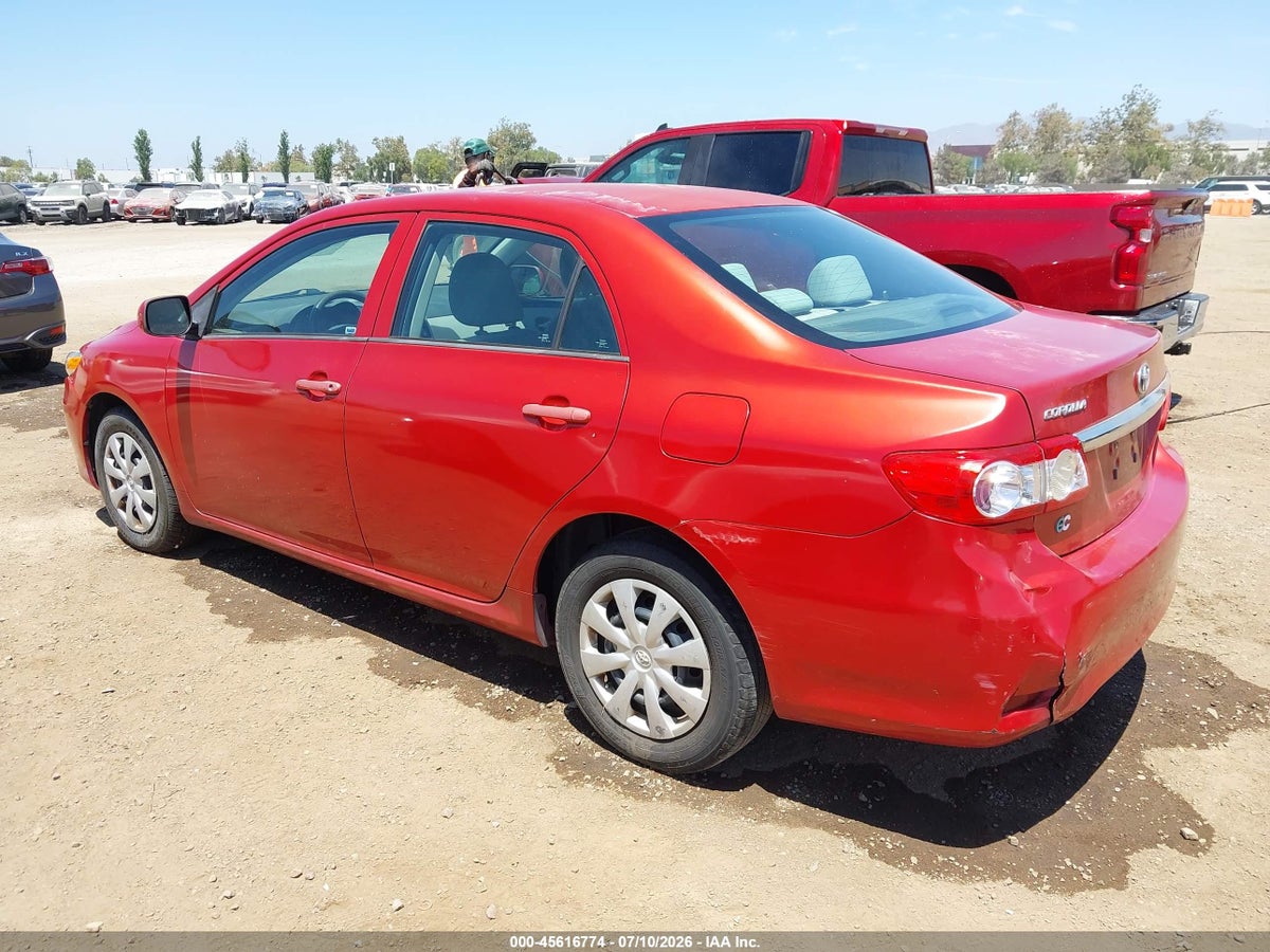 2013 TOYOTA COROLLA L — снимка 3
