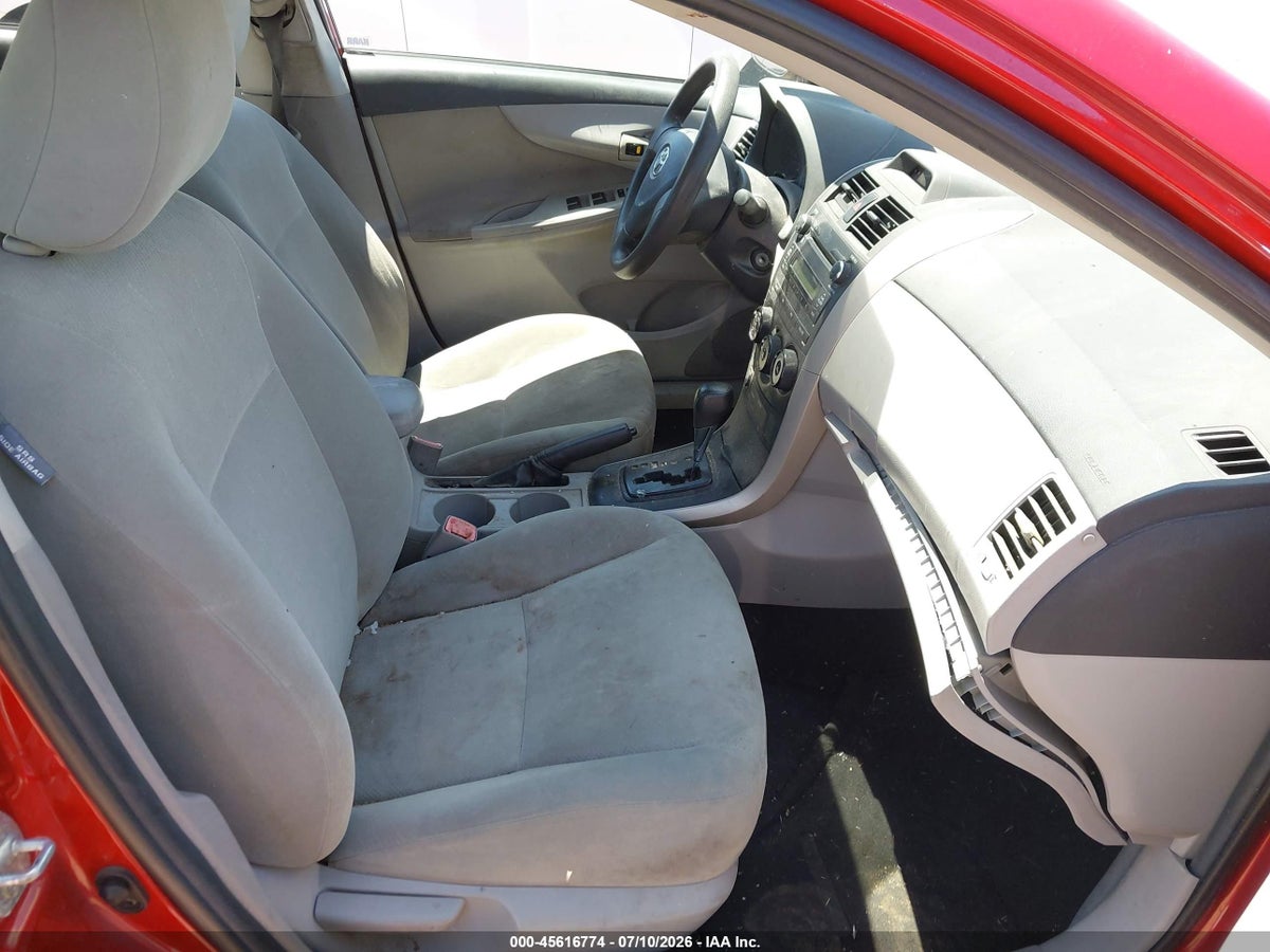 2013 TOYOTA COROLLA L — снимка 5