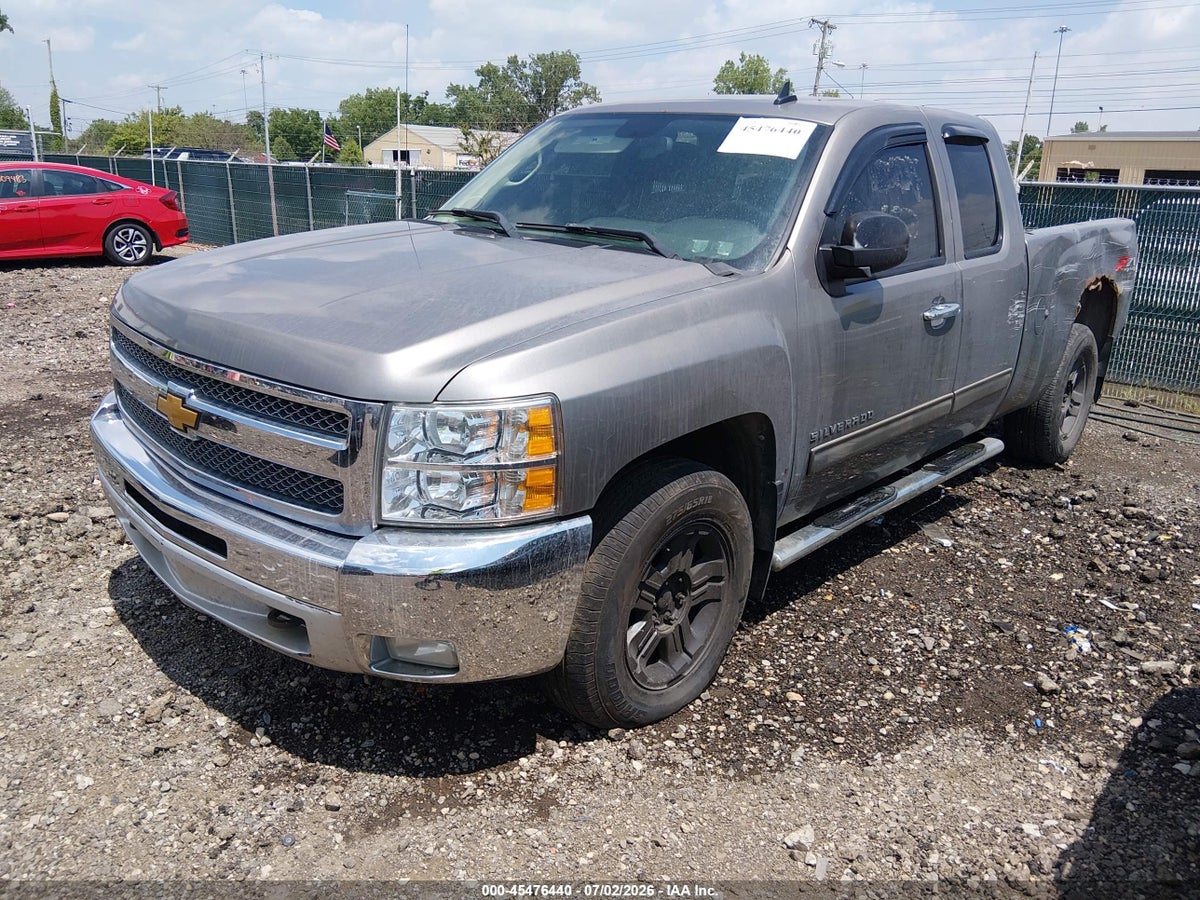 2012 CHEVROLET SILVERADO 1500 LT — снимка 2