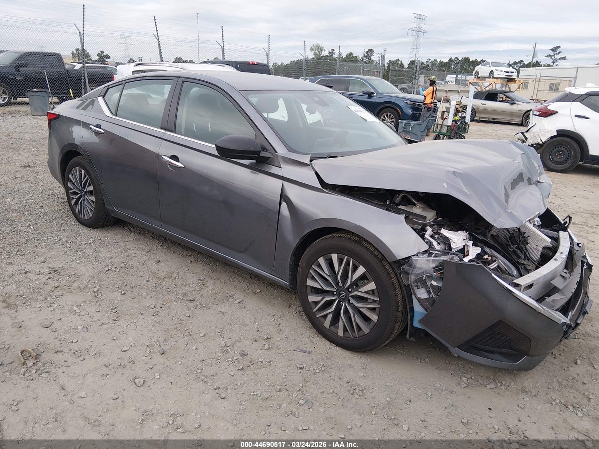 2024 NISSAN ALTIMA SV FWD