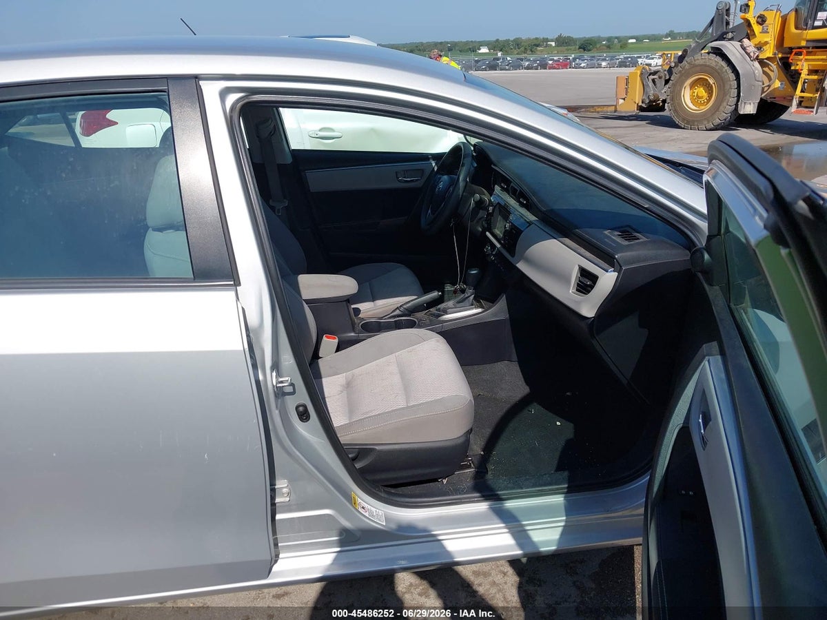 2015 TOYOTA COROLLA LE — снимка 5
