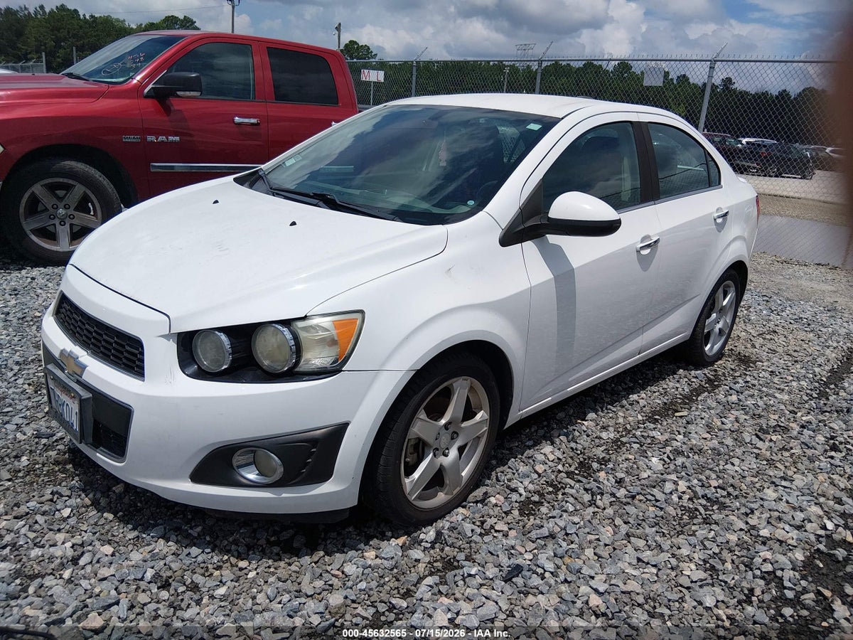 2015 CHEVROLET SONIC LTZ AUTO — снимка 2