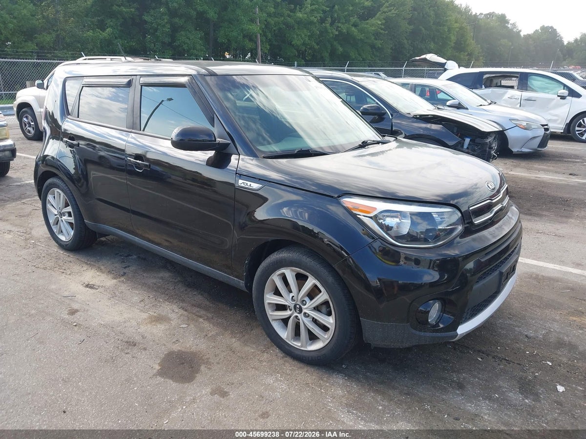 2018 KIA SOUL +