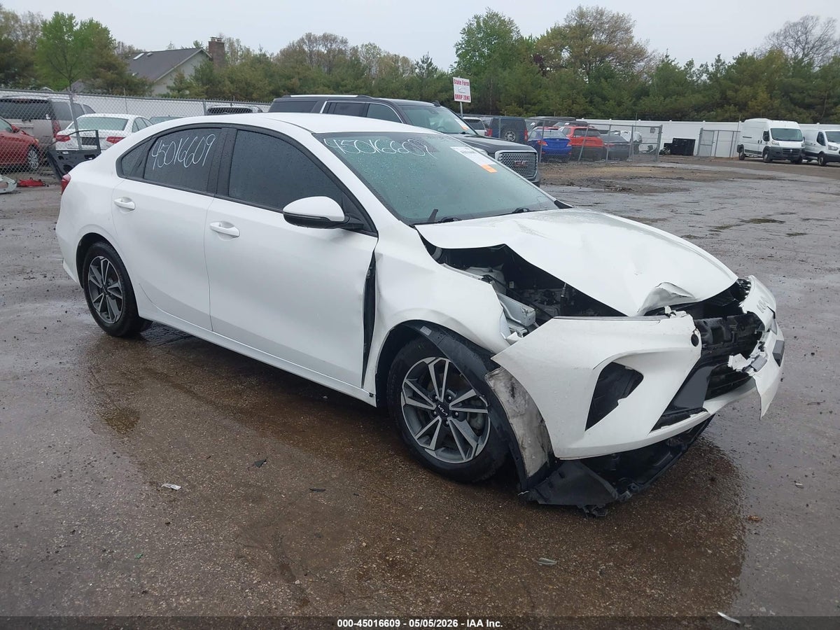 2022 KIA FORTE LXS