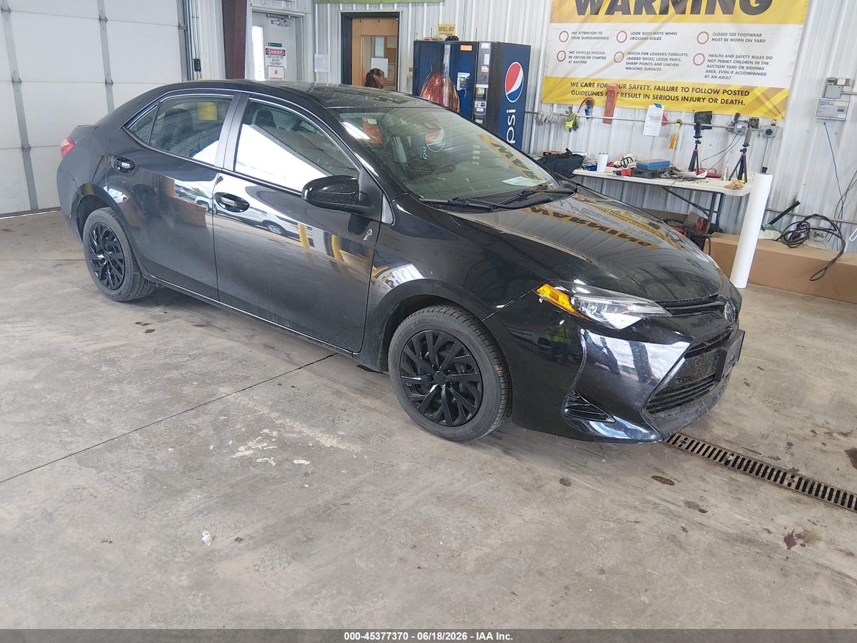 2018 TOYOTA COROLLA LE