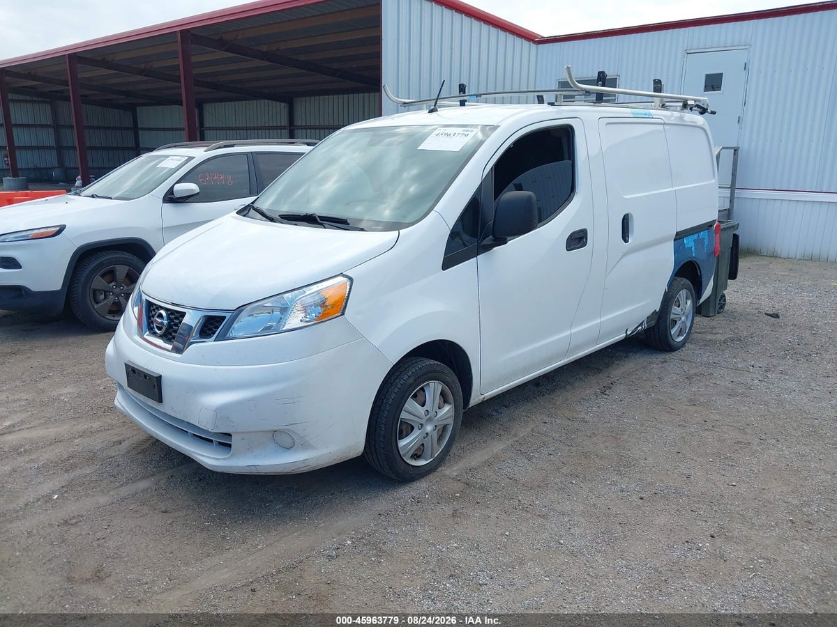 2014 NISSAN NV200 SV — снимка 2