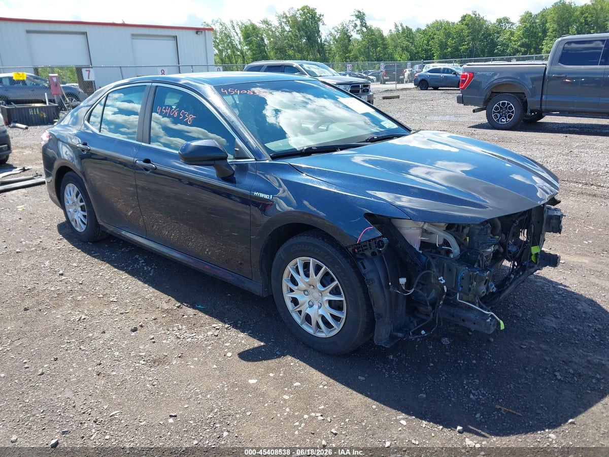 2020 TOYOTA CAMRY LE HYBRID