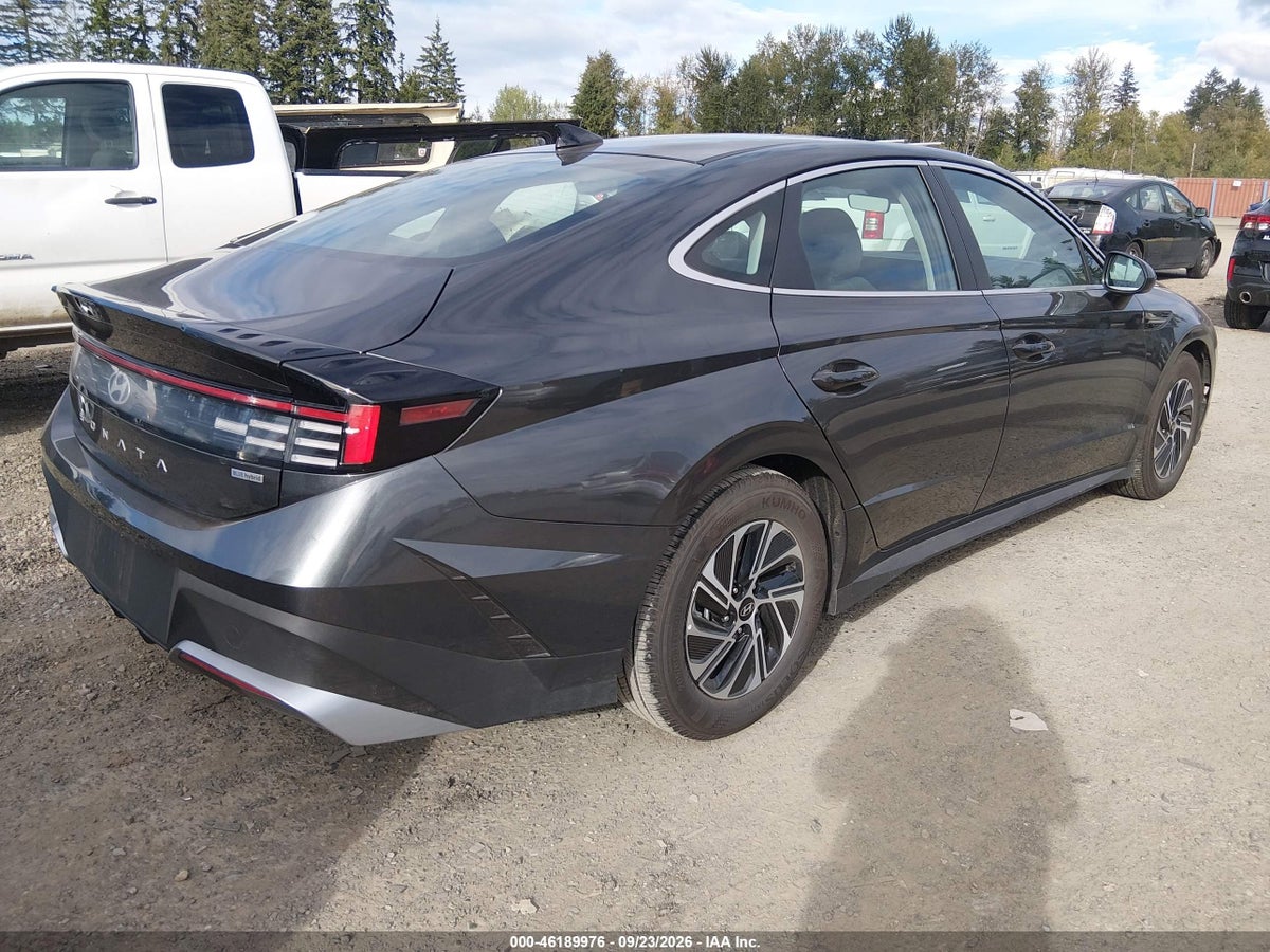 2026 HYUNDAI SONATA HYBRID BLUE — снимка 4