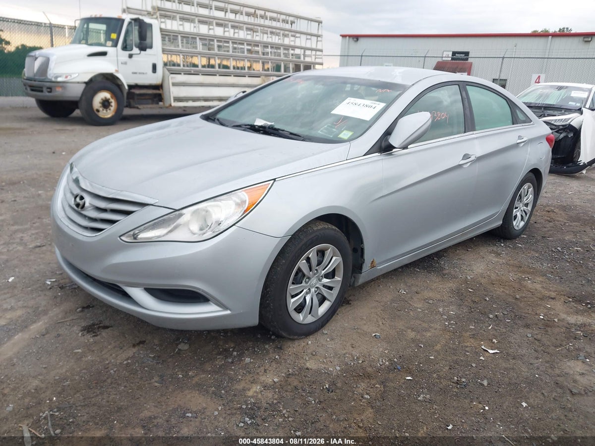 2011 HYUNDAI SONATA GLS — снимка 2