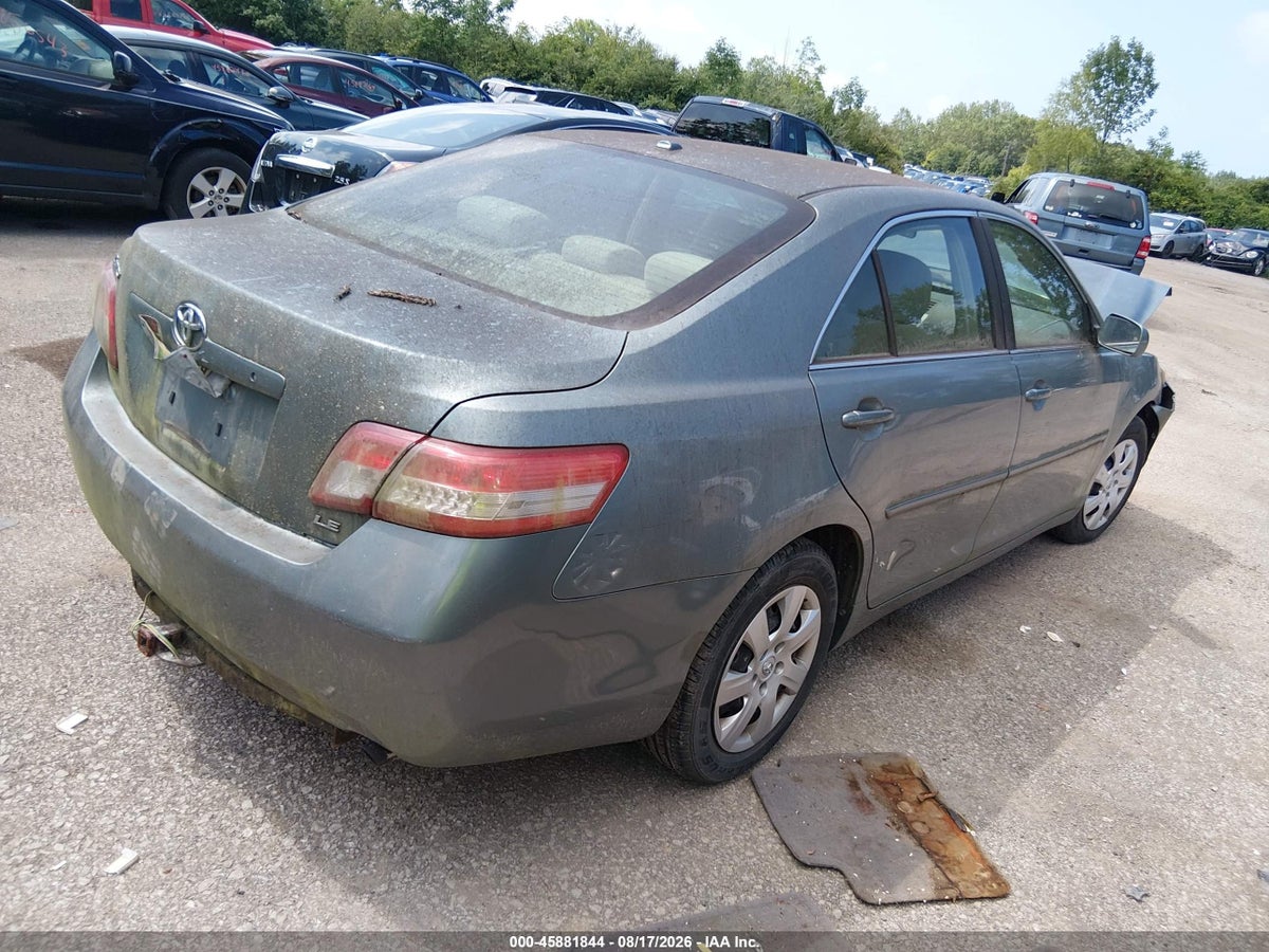 2011 TOYOTA CAMRY LE — снимка 4