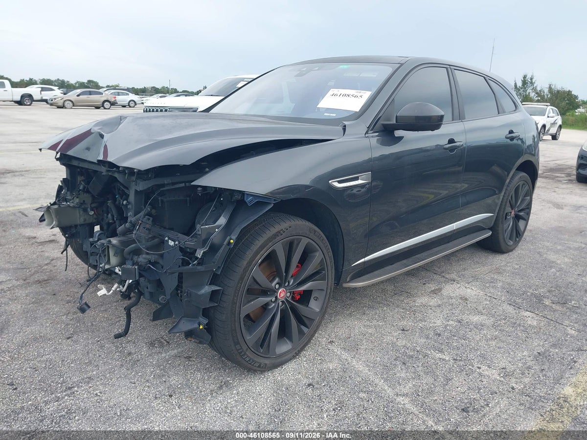 2019 JAGUAR F-PACE S — photo 2