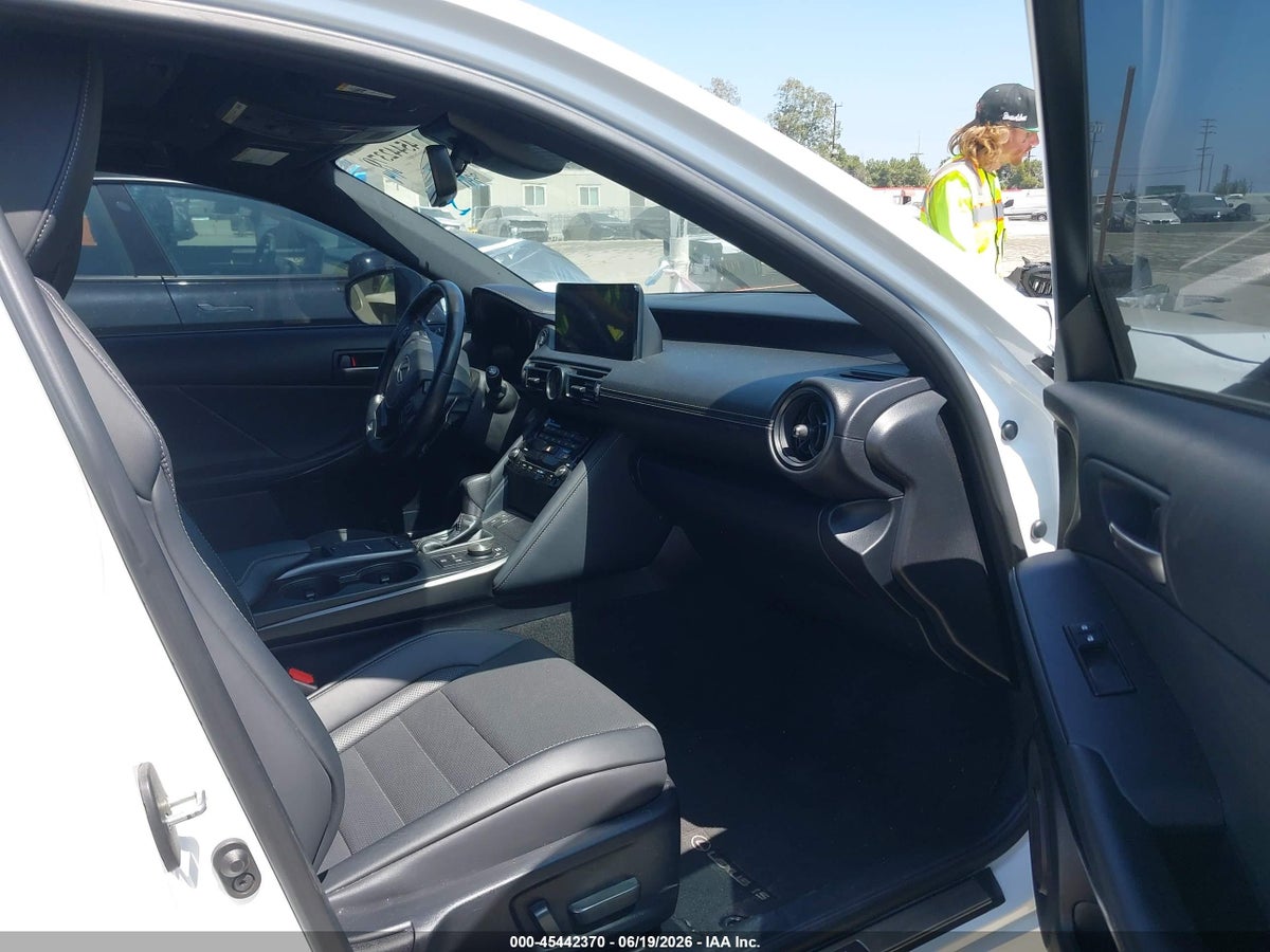 2024 LEXUS IS 350 F SPORT — снимка 5