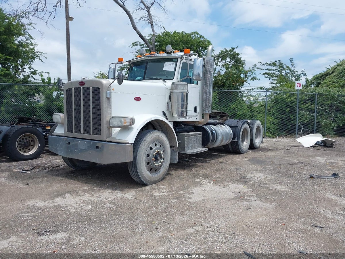 2017 PETERBILT 389 — снимка 2