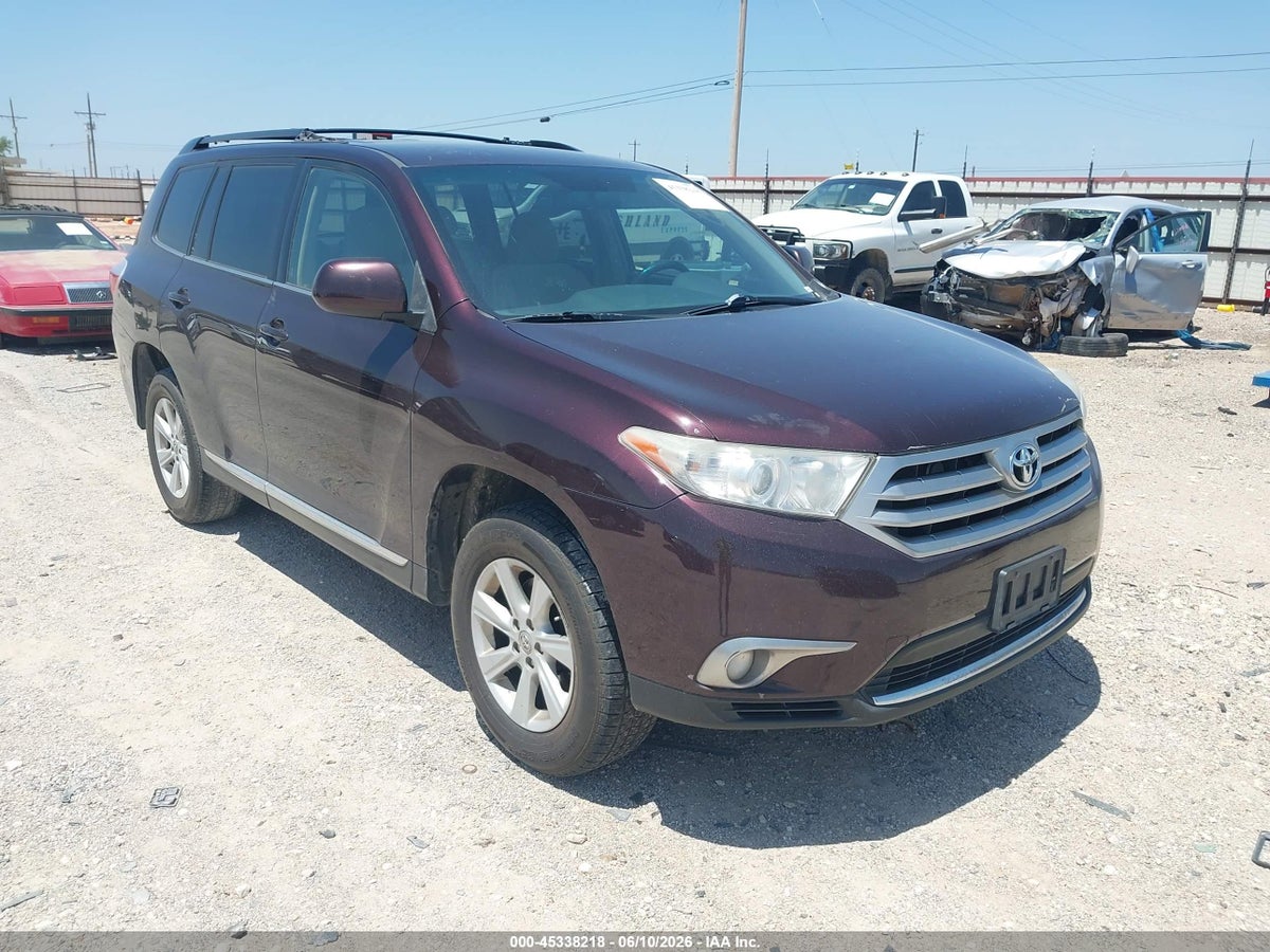 2013 TOYOTA HIGHLANDER BASE PLUS V6