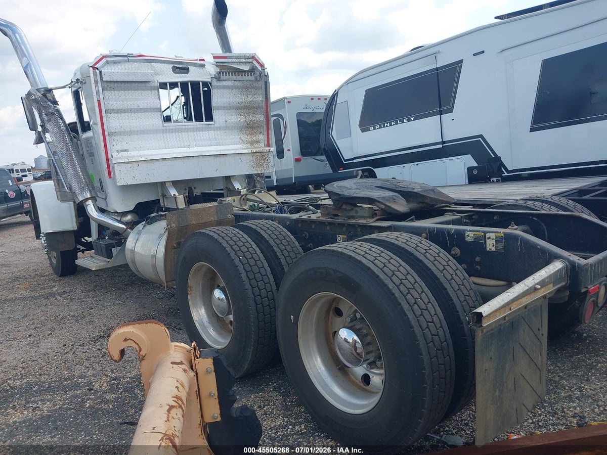2018 PETERBILT 389 — снимка 3