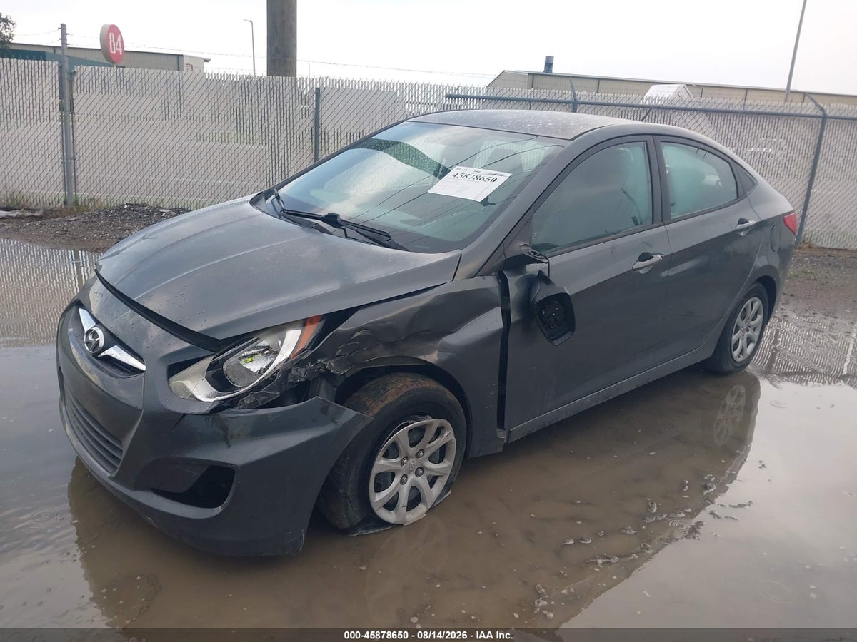 2013 HYUNDAI ACCENT GLS — снимка 2