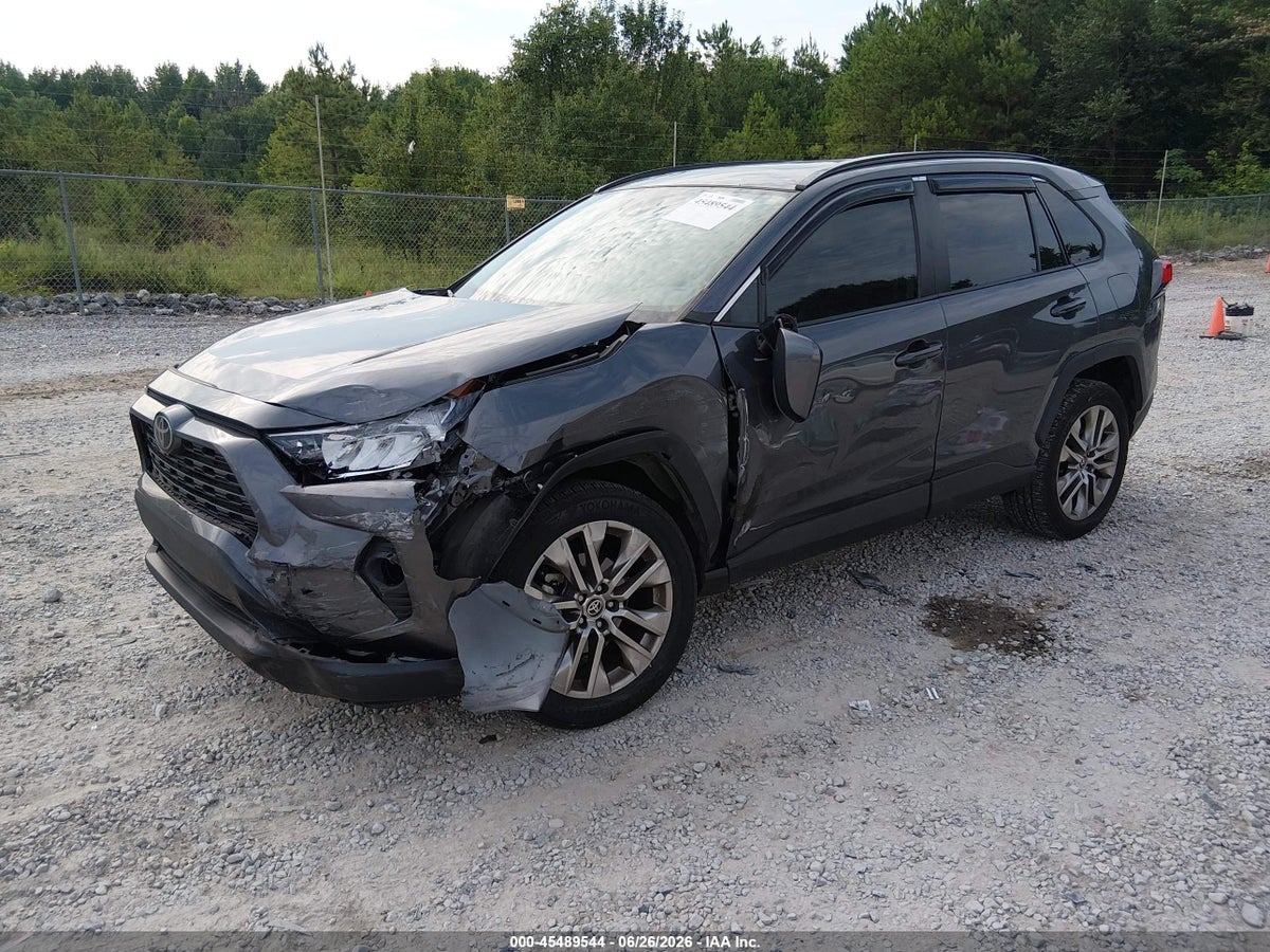 2021 TOYOTA RAV4 XLE PREMIUM — снимка 2