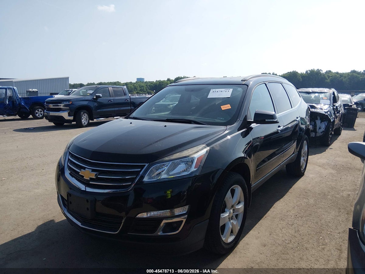 2017 CHEVROLET TRAVERSE LT — снимка 2