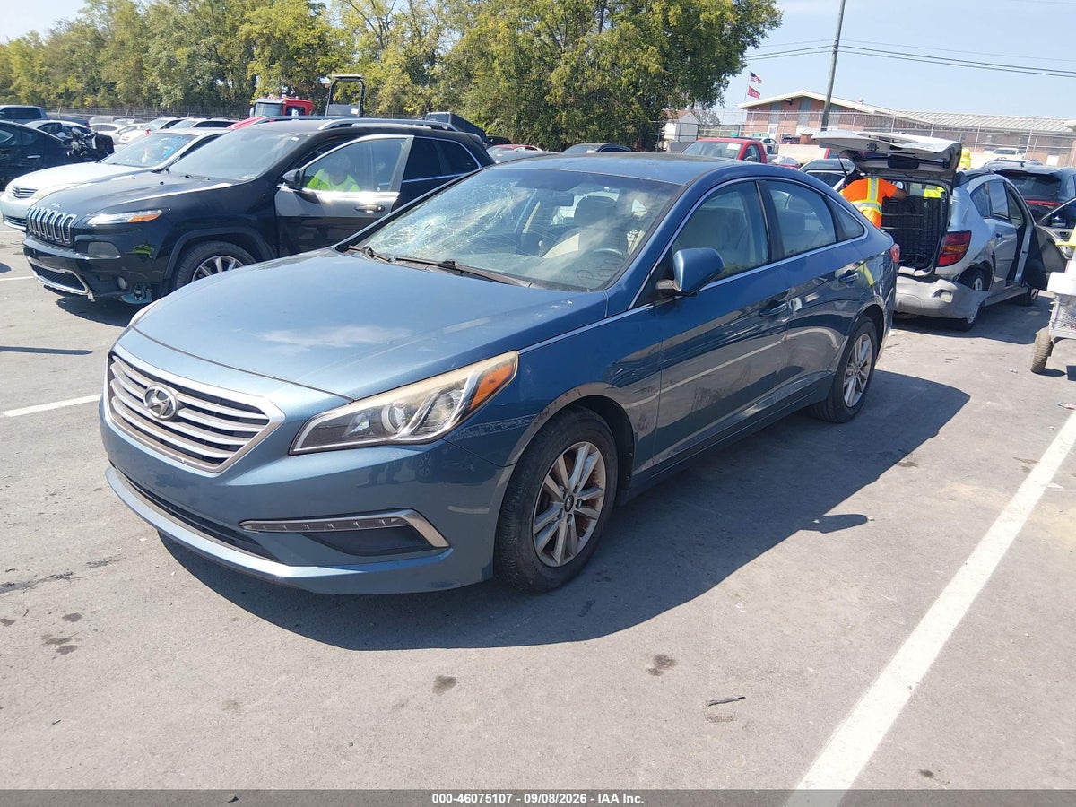 2015 HYUNDAI SONATA SE — снимка 2