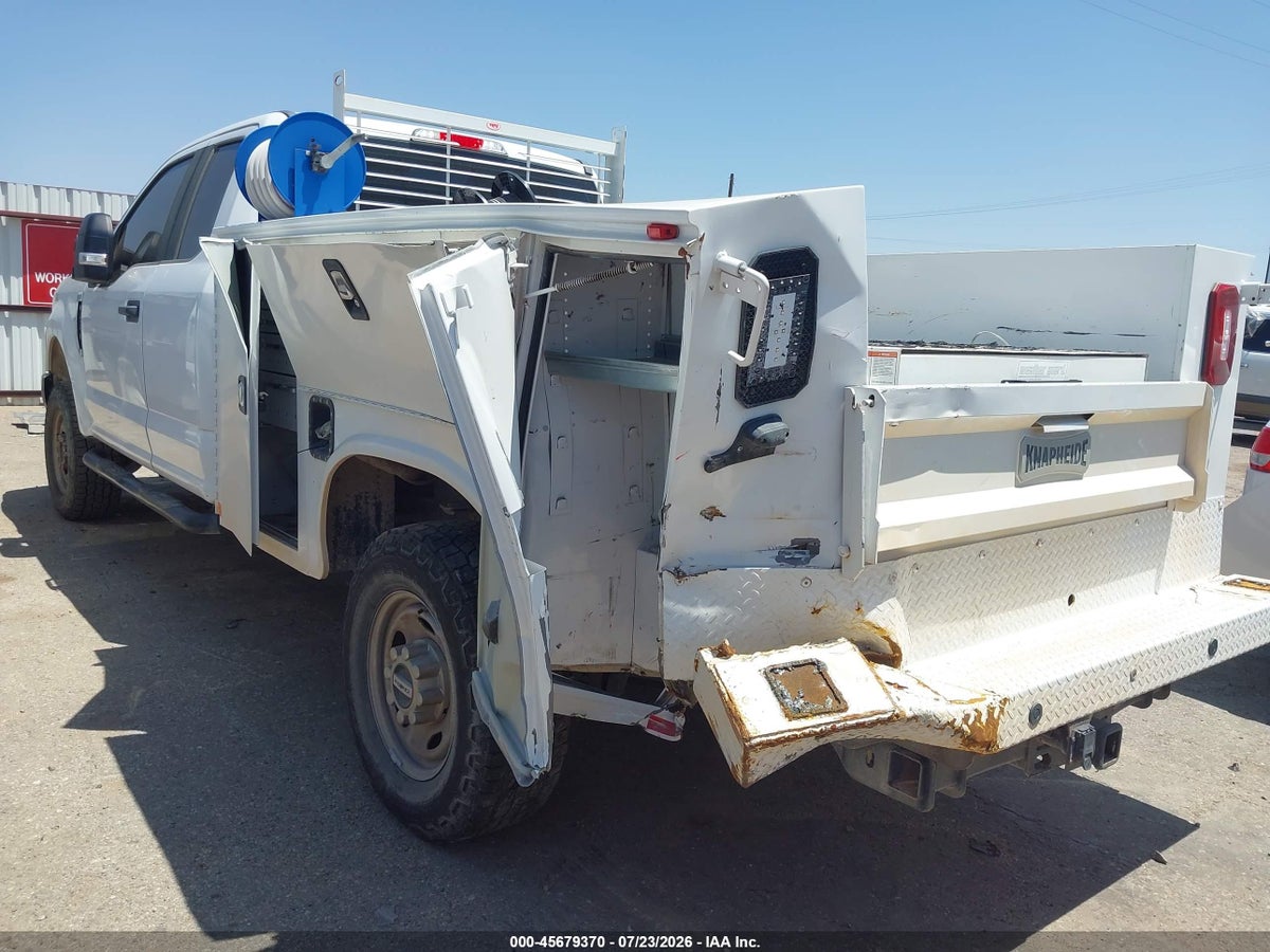 2017 FORD F-250 XL — снимка 3