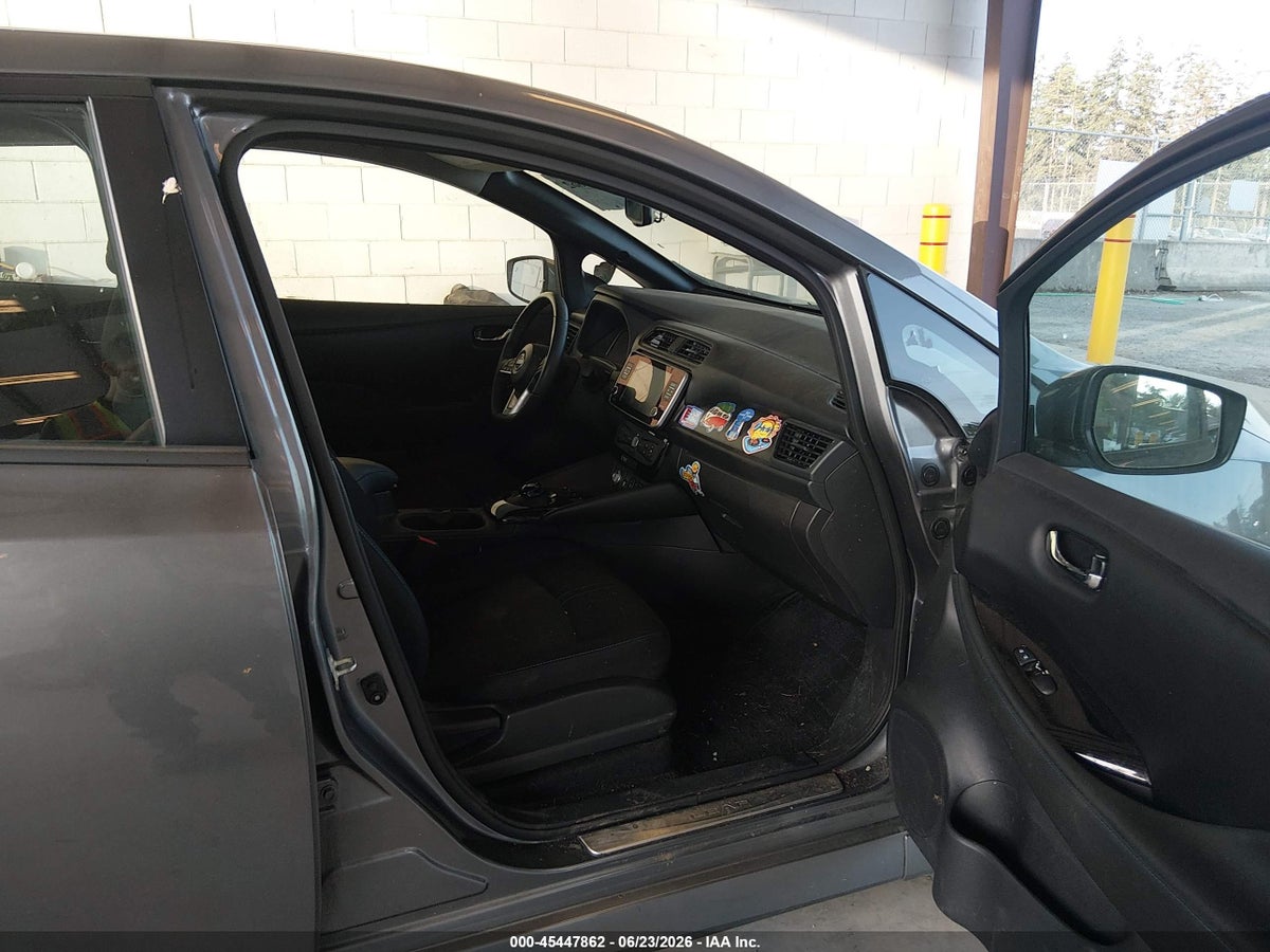 2025 NISSAN LEAF SV PLUS — снимка 5