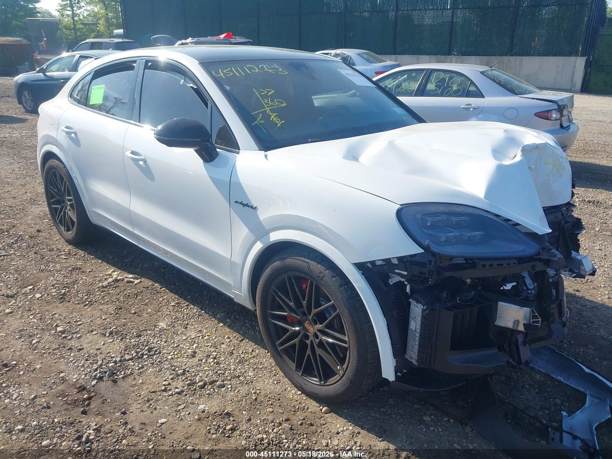 2026 PORSCHE CAYENNE E-HYBRID COUPE