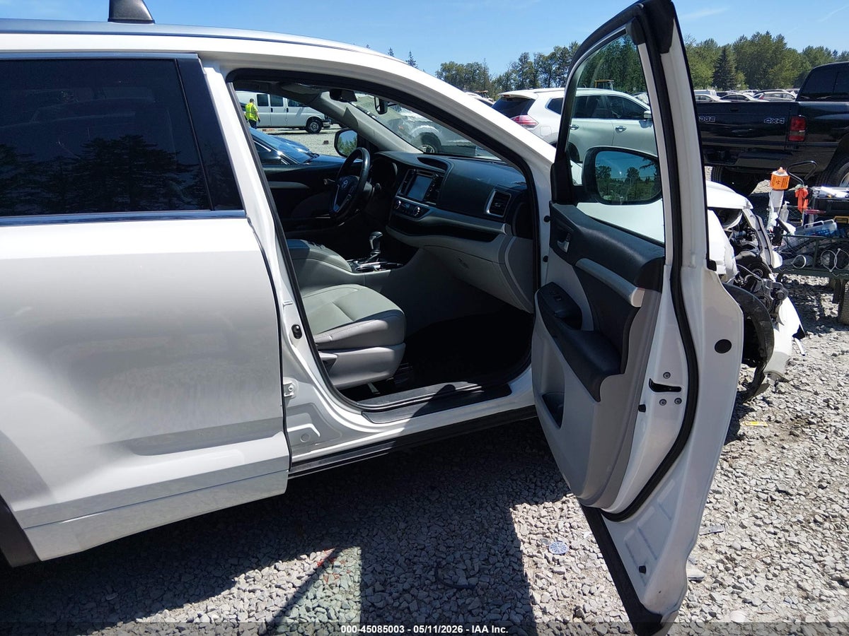 2016 TOYOTA HIGHLANDER XLE V6 — снимка 5