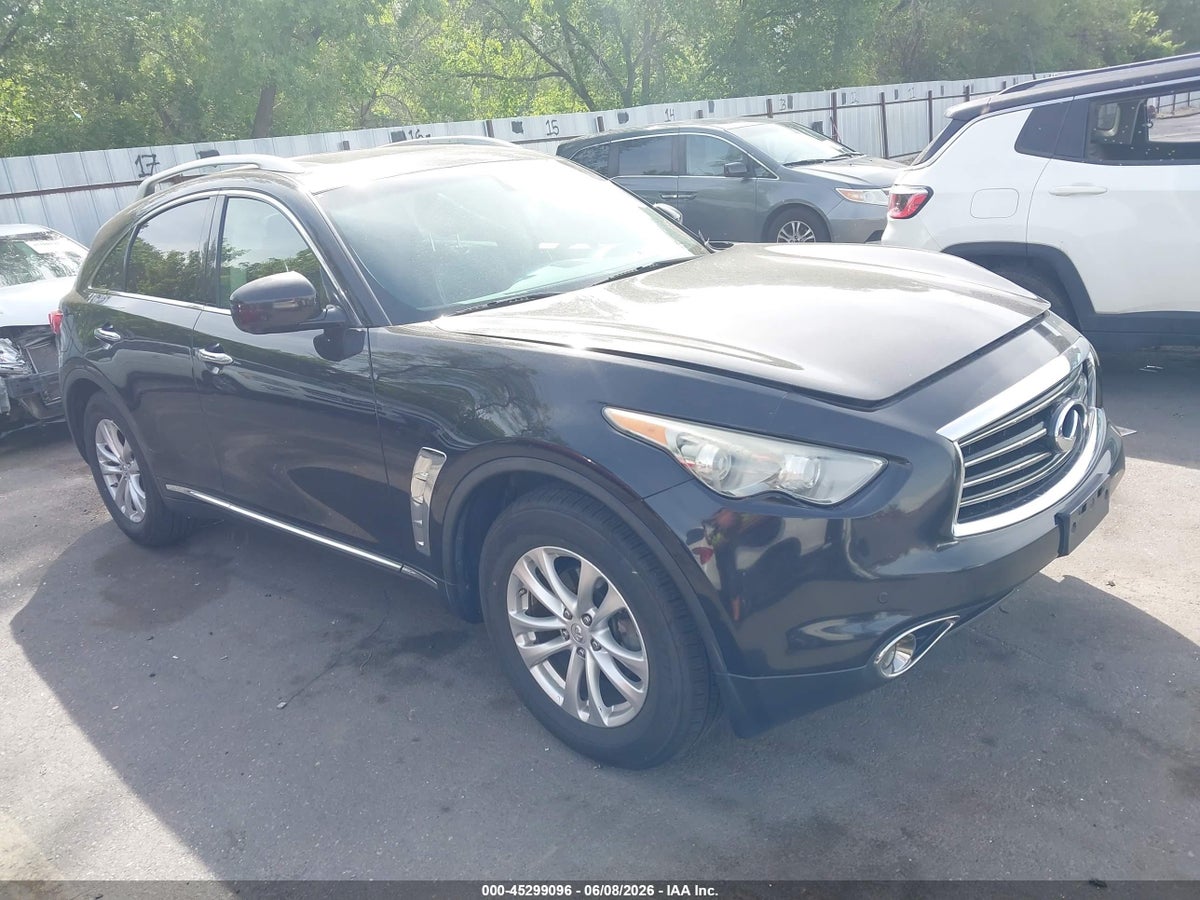 2013 INFINITI FX37