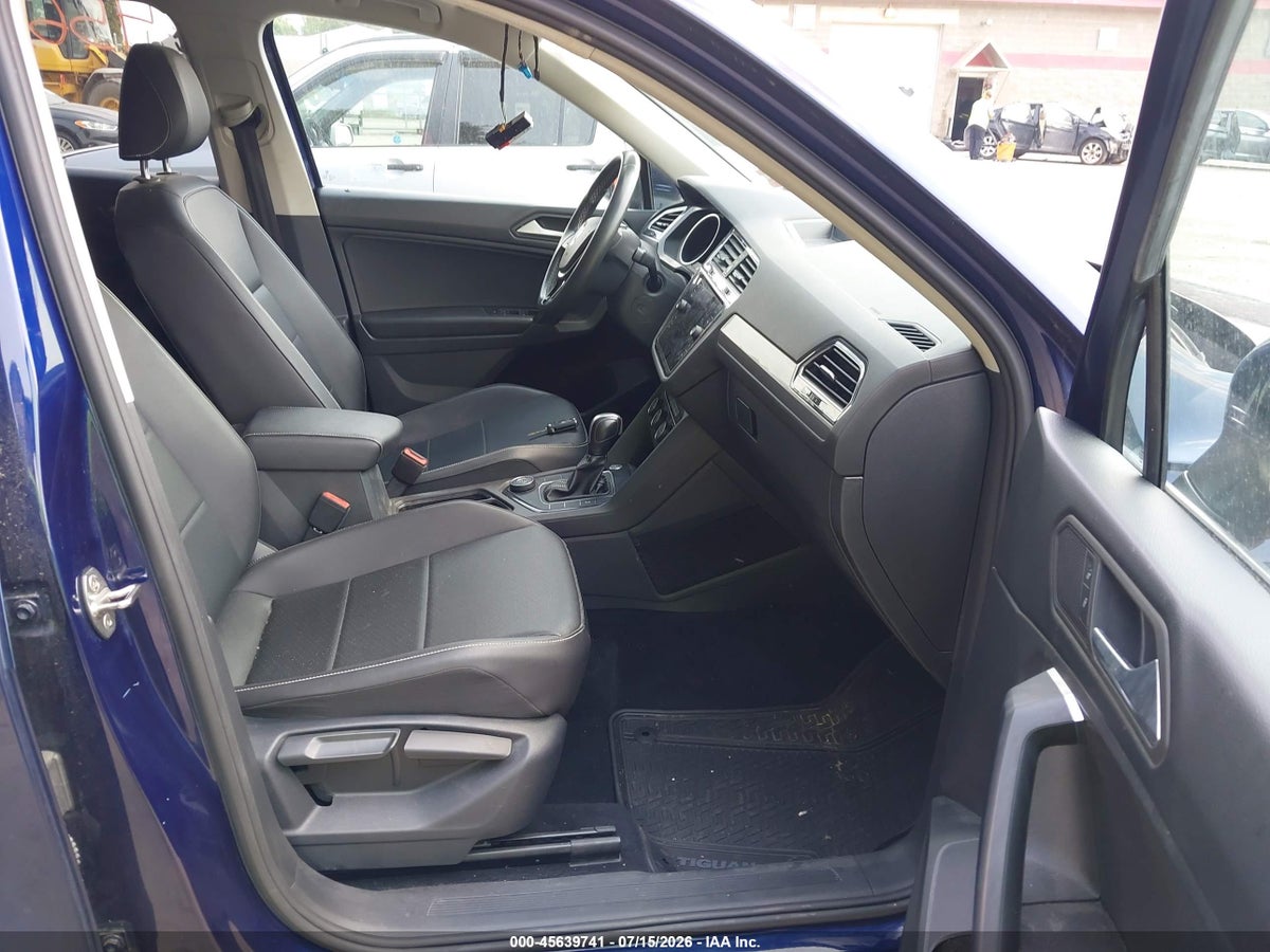 2021 VOLKSWAGEN TIGUAN 2.0T SE/2.0T SE R-LINE BLACK/2.0T SEL — снимка 5