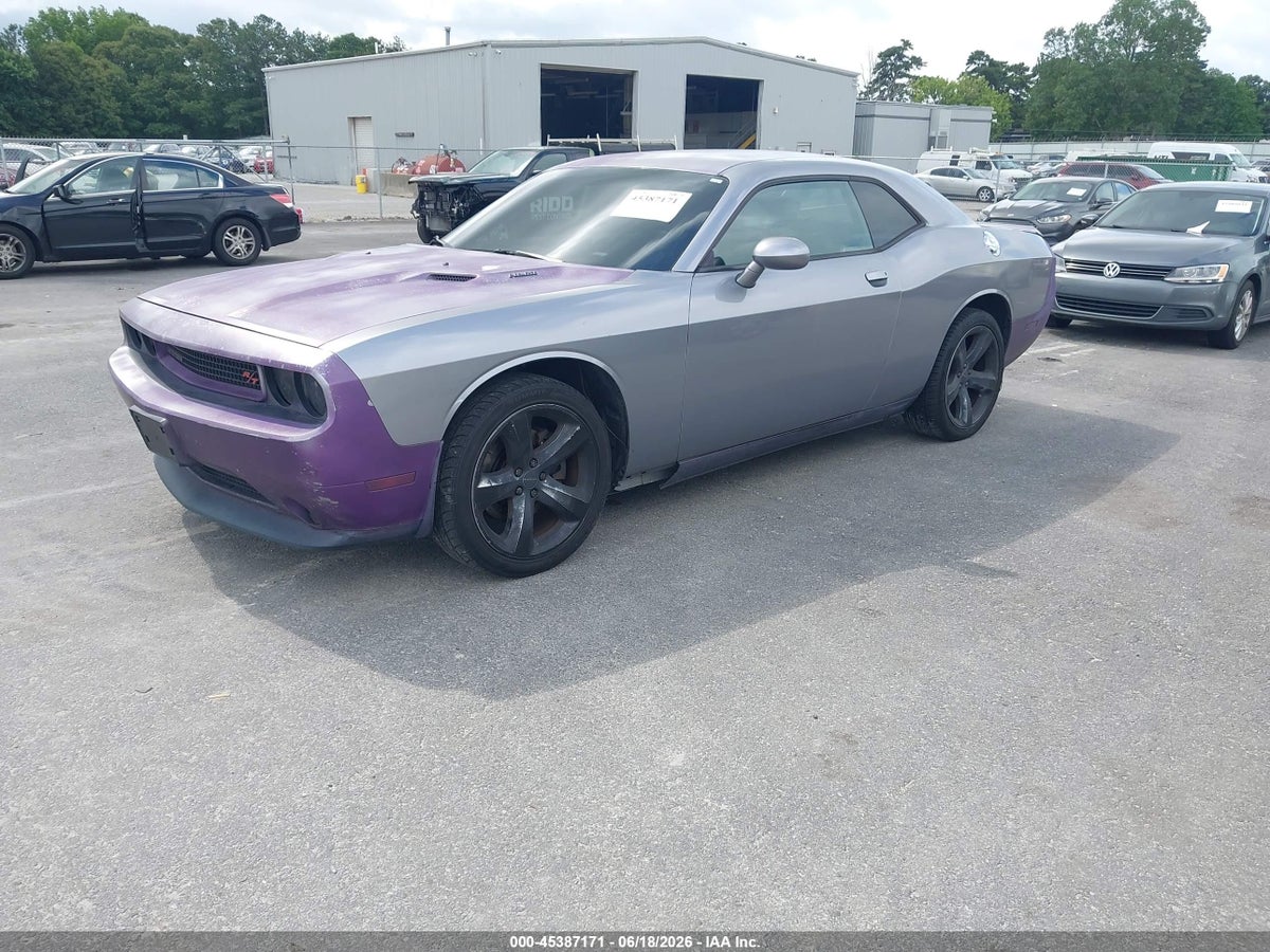 2011 DODGE CHALLENGER R/T — снимка 2