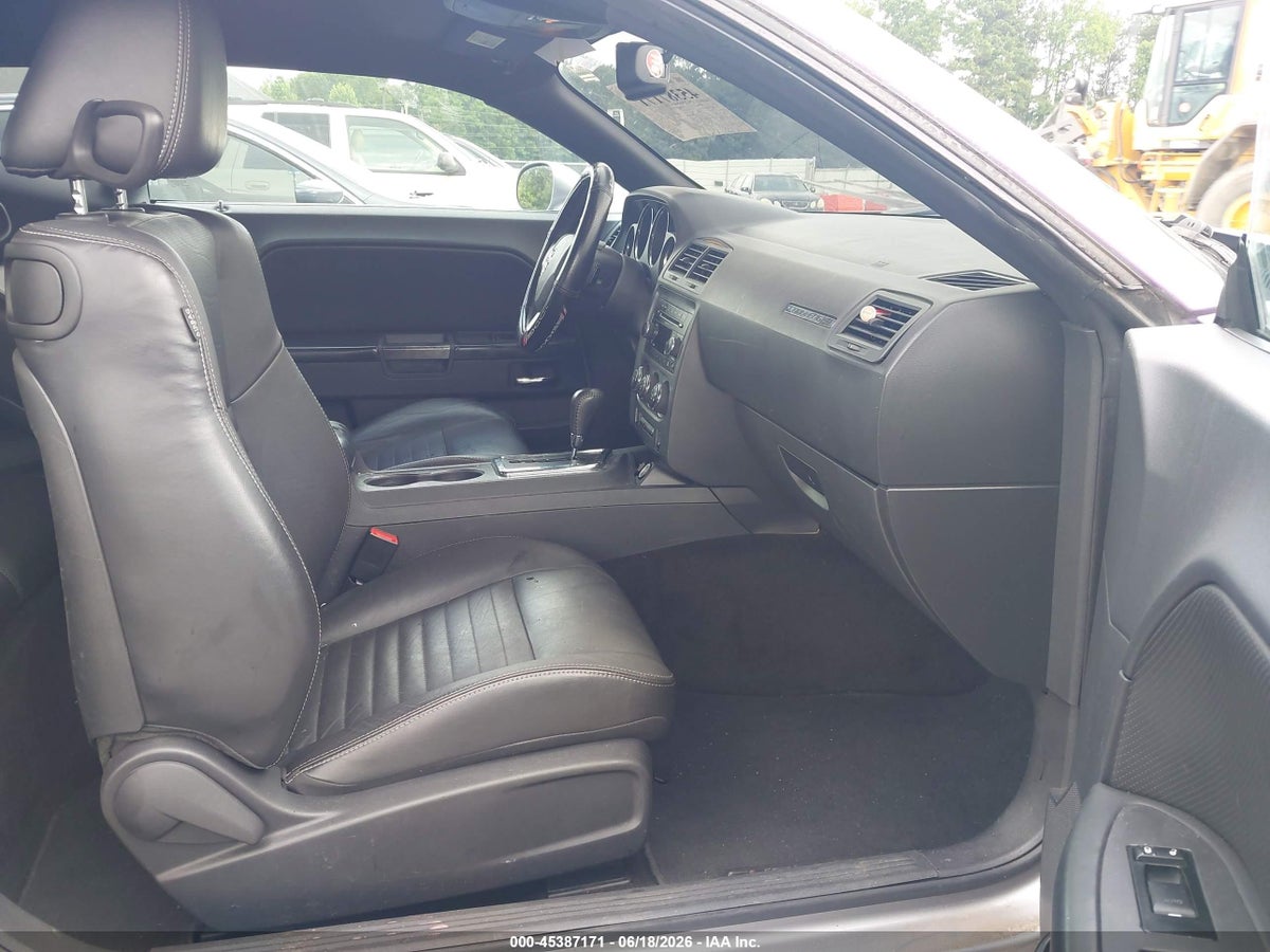 2011 DODGE CHALLENGER R/T — снимка 5