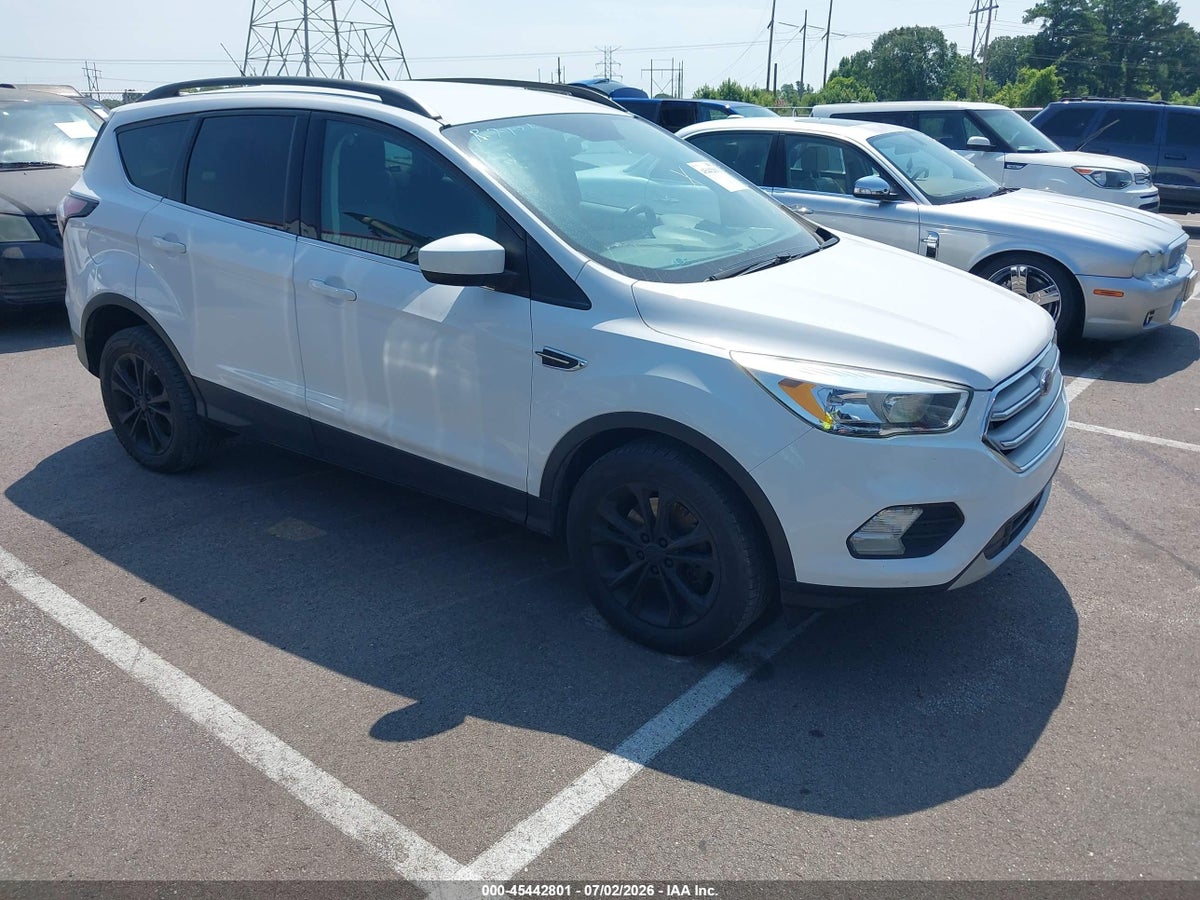2018 FORD ESCAPE SE