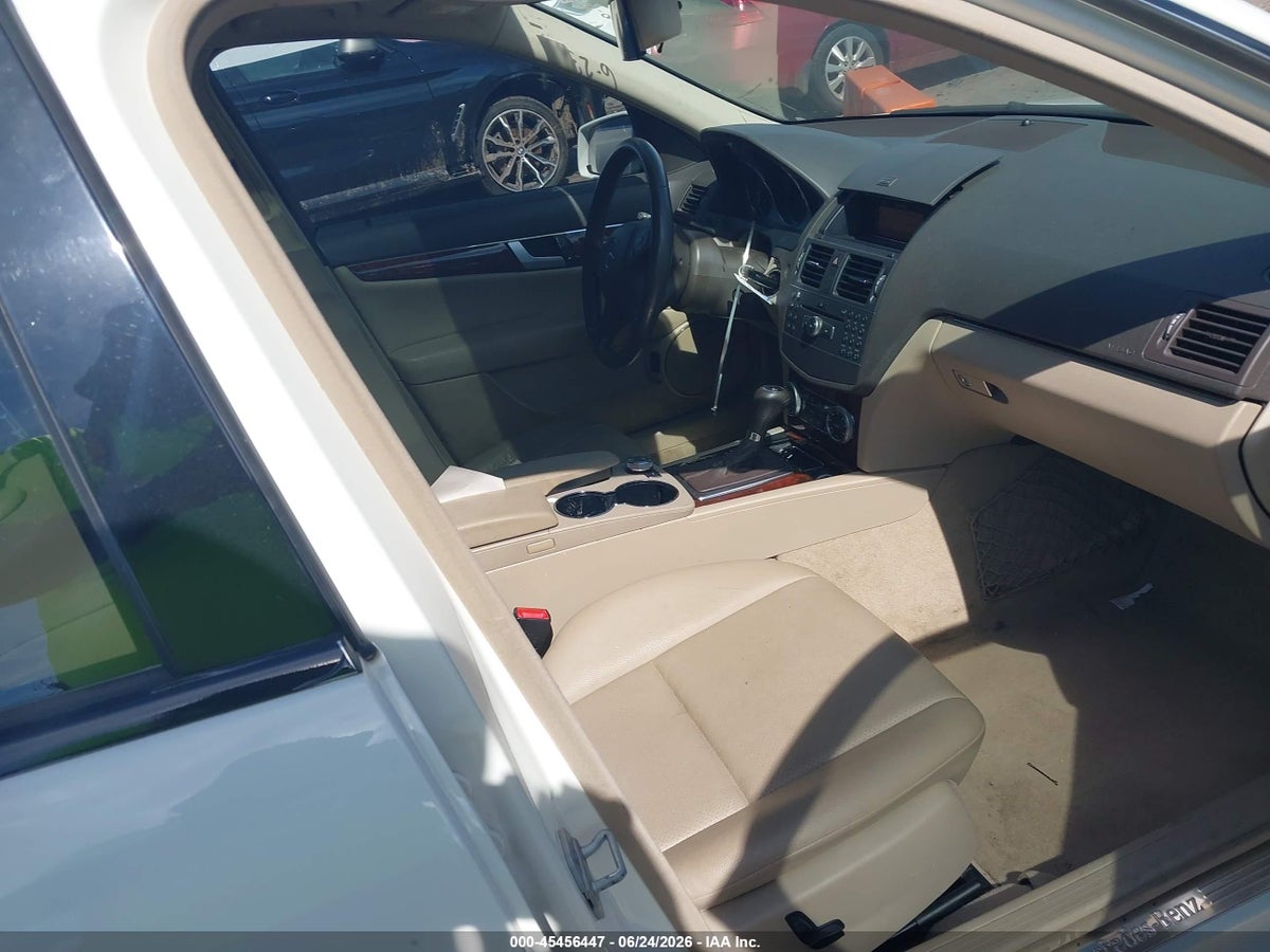 2011 MERCEDES-BENZ C 300 LUXURY/SPORT — снимка 5