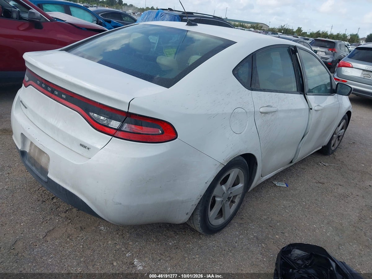 2016 DODGE DART SXT — photo 4