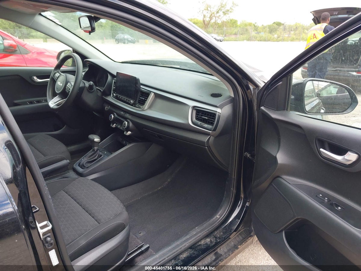 2023 KIA RIO 5-DOOR S — снимка 5