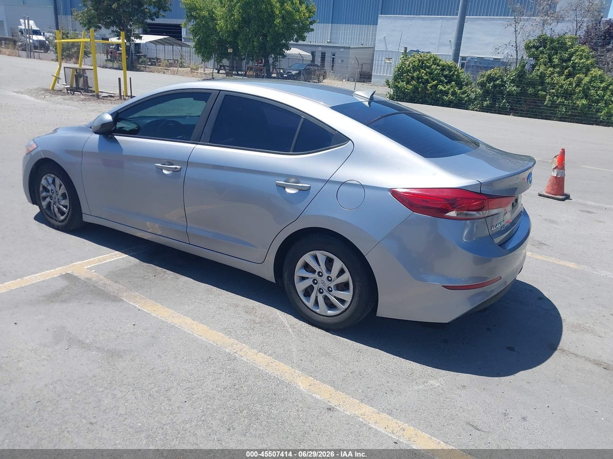 2017 HYUNDAI ELANTRA SE — снимка 3