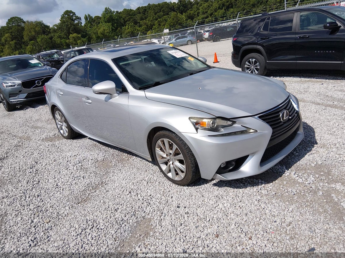 2016 LEXUS IS 200T