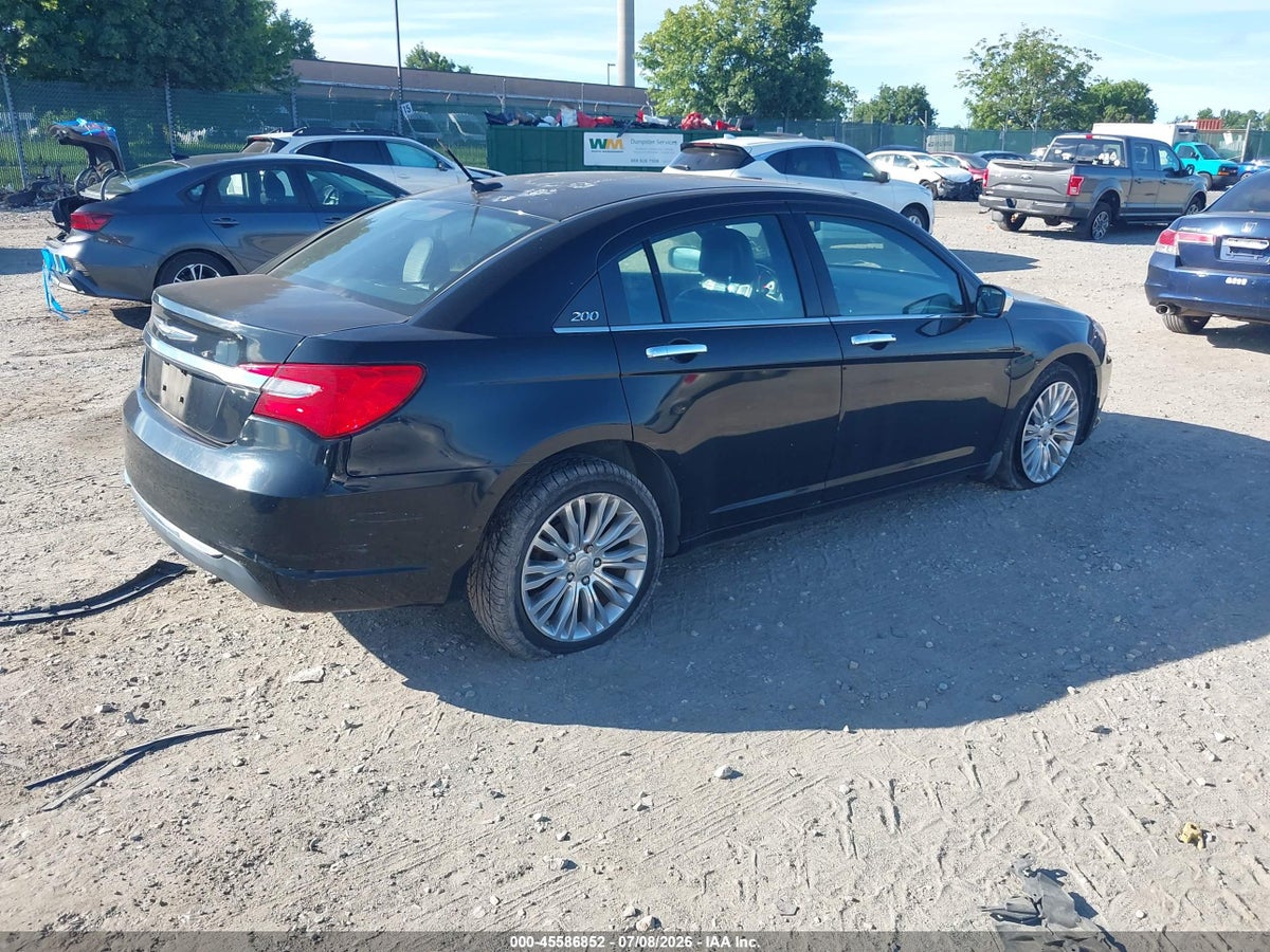 2013 CHRYSLER 200 LIMITED — снимка 4