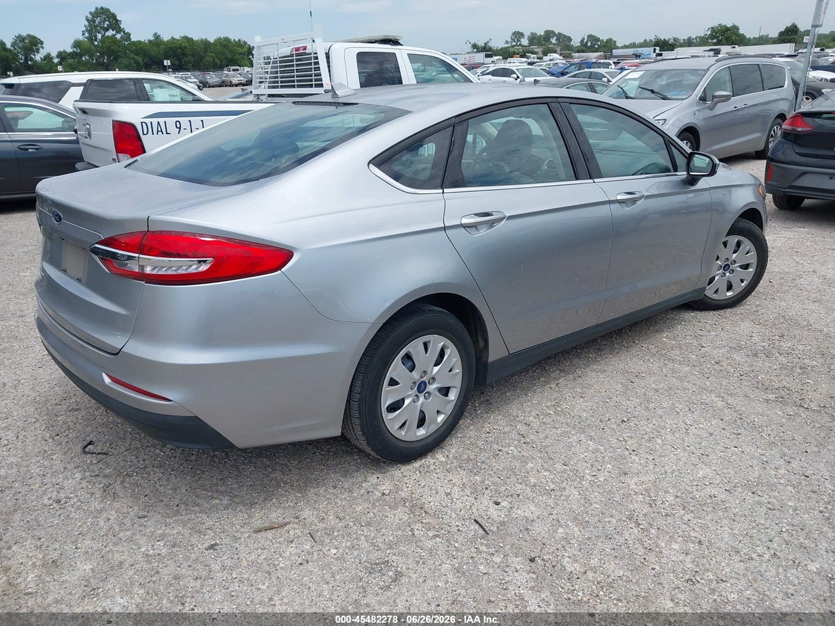 2020 FORD FUSION S — снимка 4